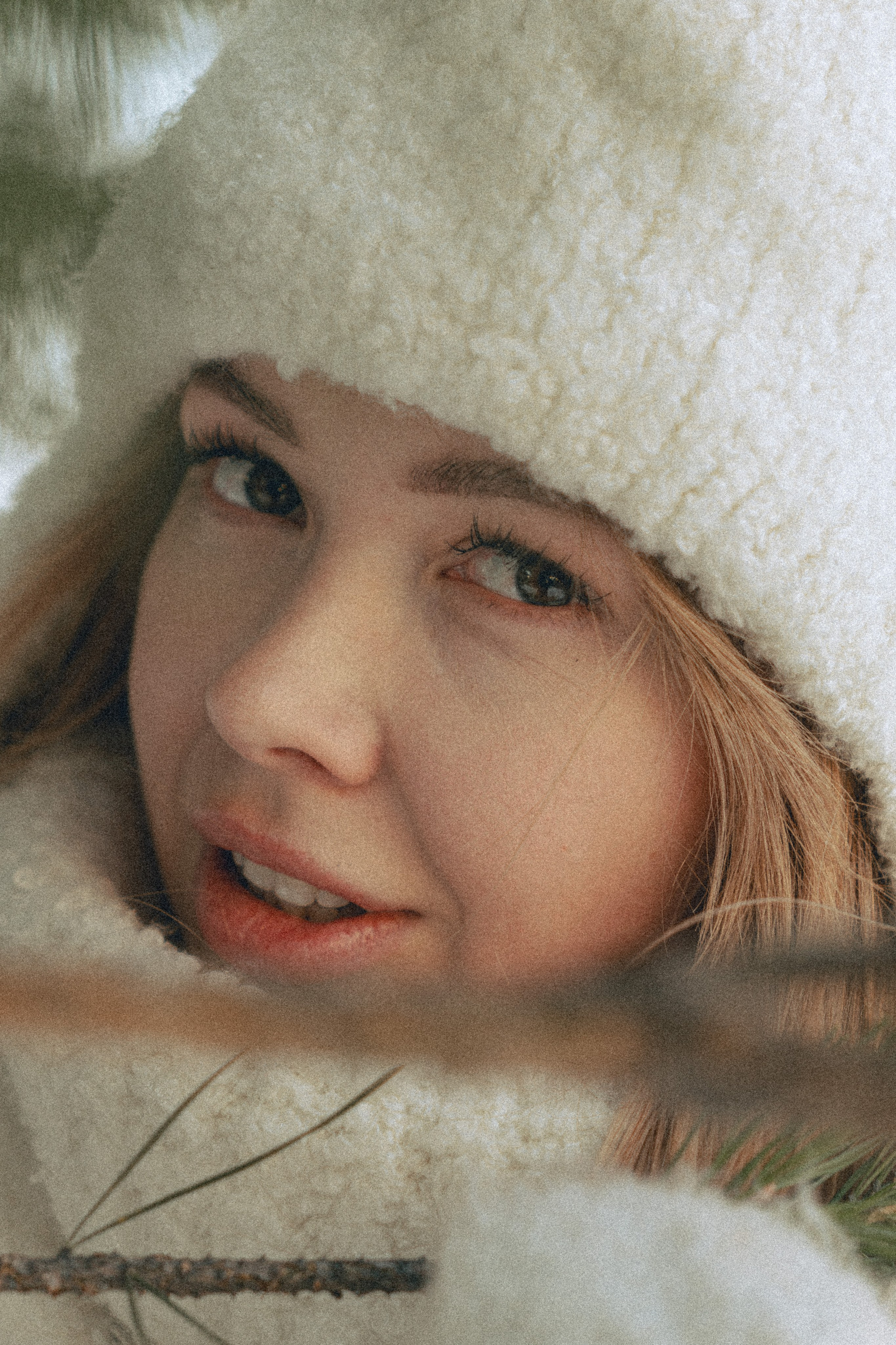 Женский портрет в городе — стиль и динамика уличной съёмки. Фотограф в Хабаровске Дмитрий Лемешков