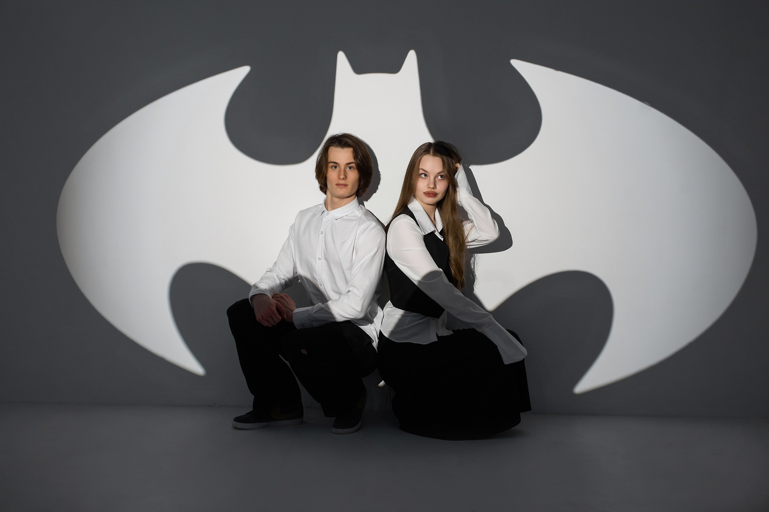 Стильный выпускной альбом «Золото». Выпускные альбомы в Тюмени для школ, садов, вузов спортивных секций