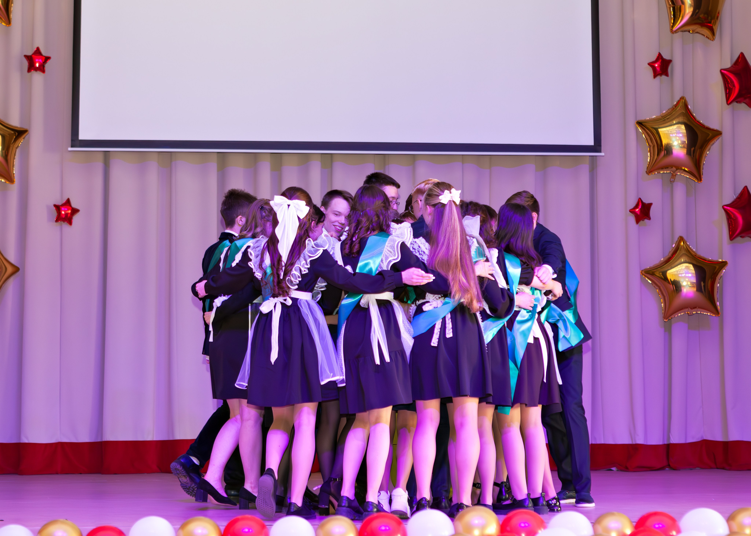 Гимназия № 7, г. Подольск, Последний звонок, 11 класс. Выпускные альбомы и школьный фотограф в Подольске, Троицке, Щербинке, Москве и Московской области