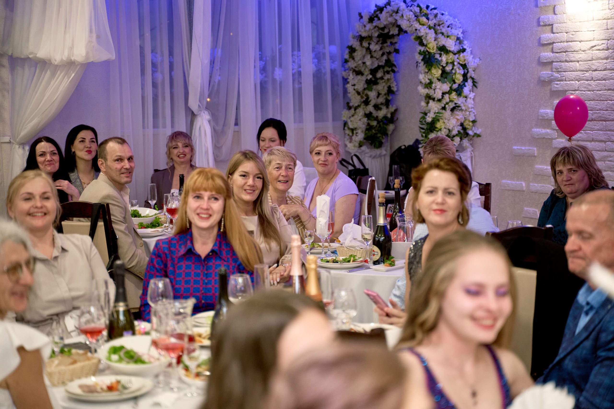 Выпускной. Выпускные фотокниги во Владивостоке Джуган Елена
