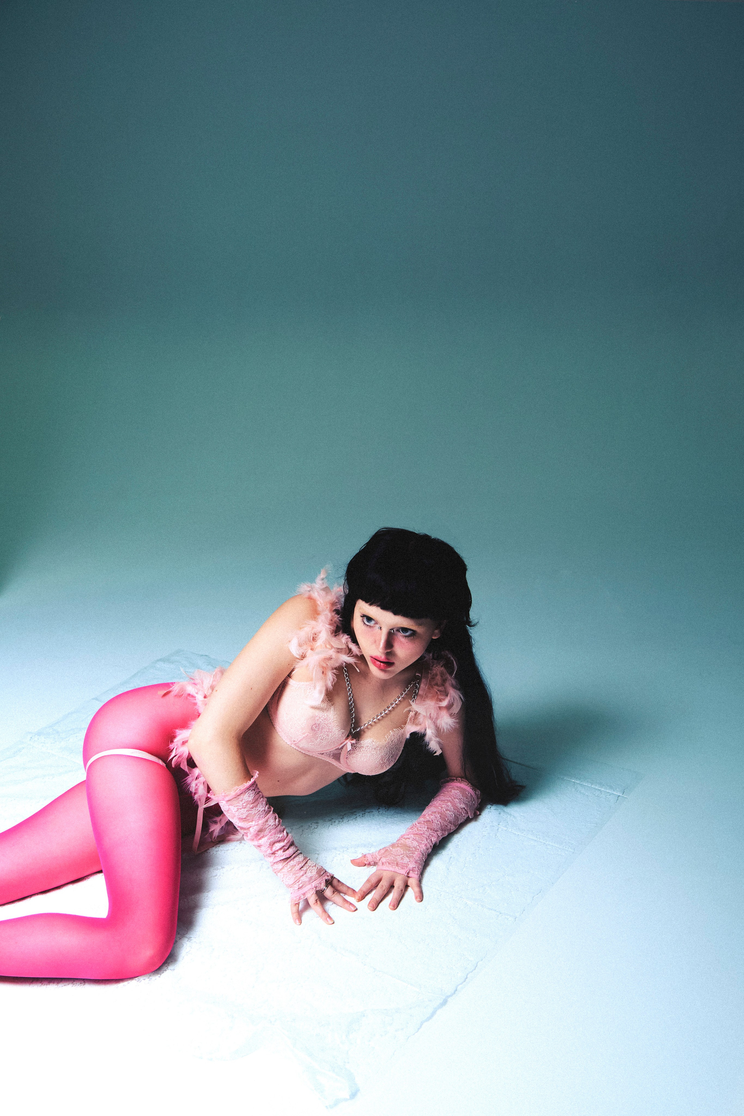 Sandra (lumpenmen). Arina Kharakhashian