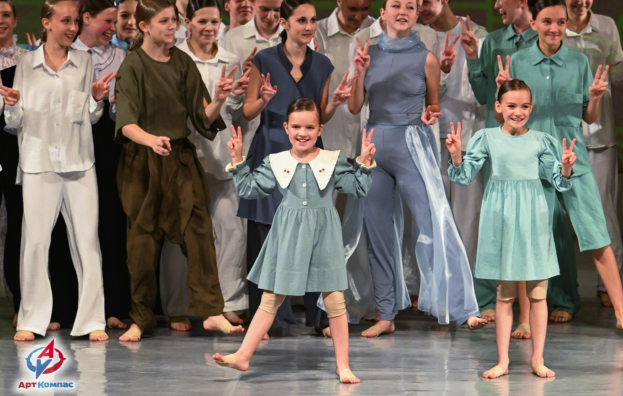 05.10.2025 Всероссийский фестиваль талантов «НЕВСКИЕ ВСТРЕЧИ» г. Санкт-Петербург. Медиастудия Фото Концепт