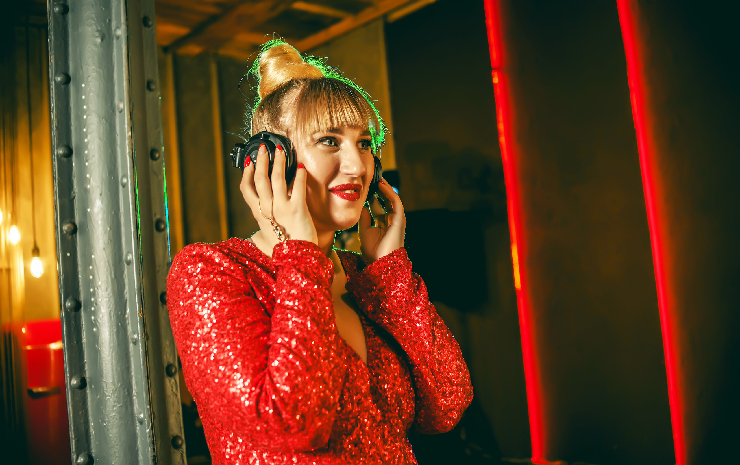 Тематическая вечеринка на юбилей 35 лет. Свадебный, семейный, детский, контент фотограф в Омске Максим Ильин