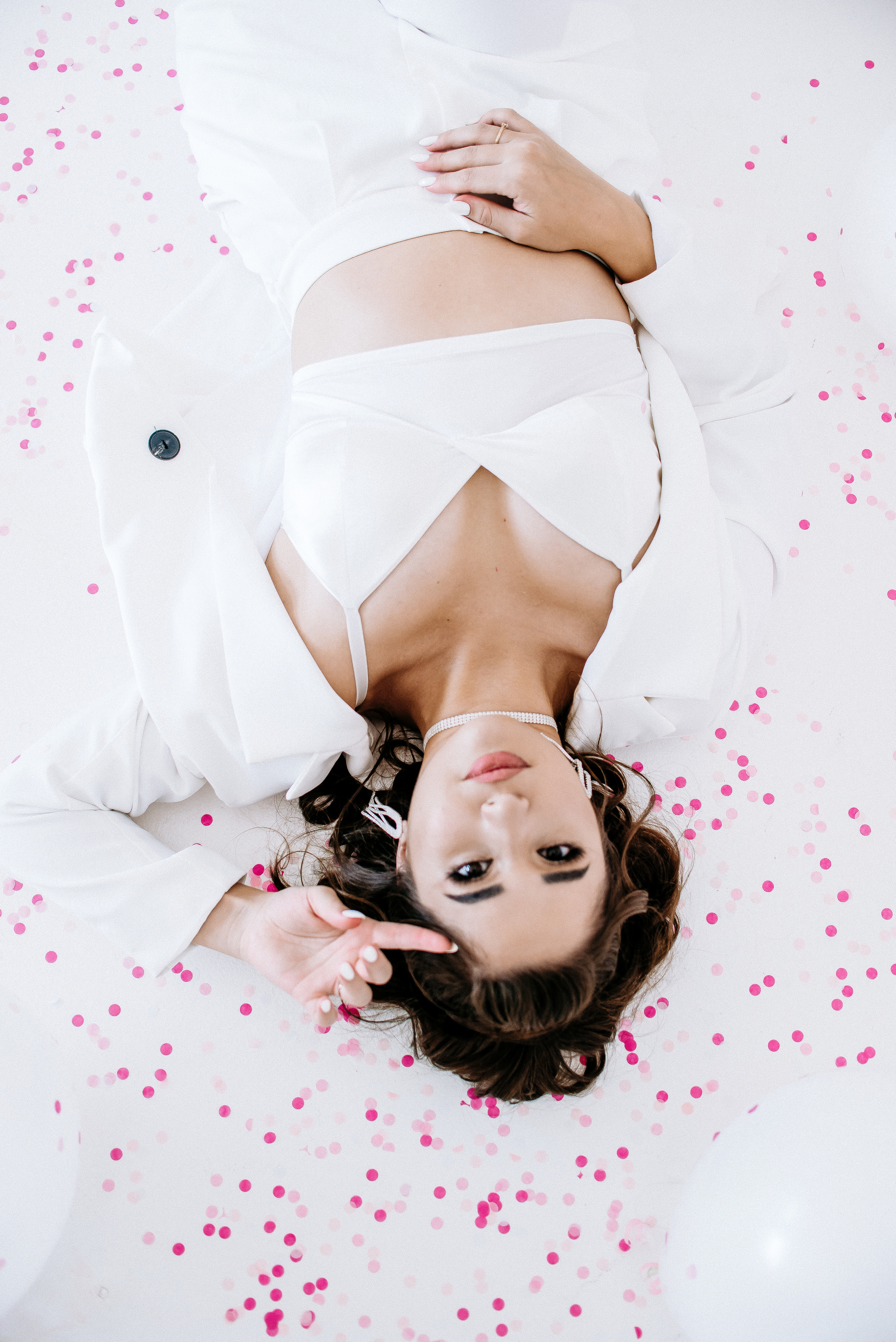 Портретные съемки в студии. Семейный, школьный фотограф в городе Салават Камила Абдракипова