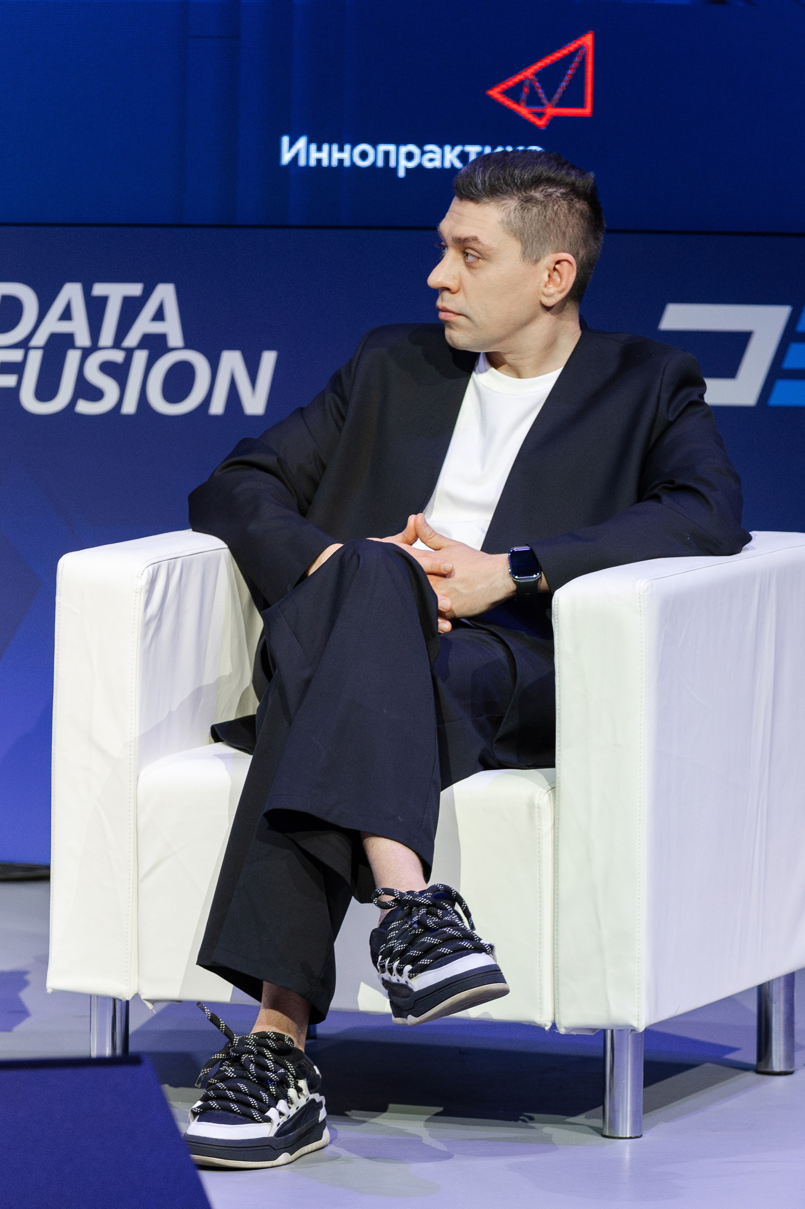 Data Fusion. Свадебный репортажный фотограф в Москве