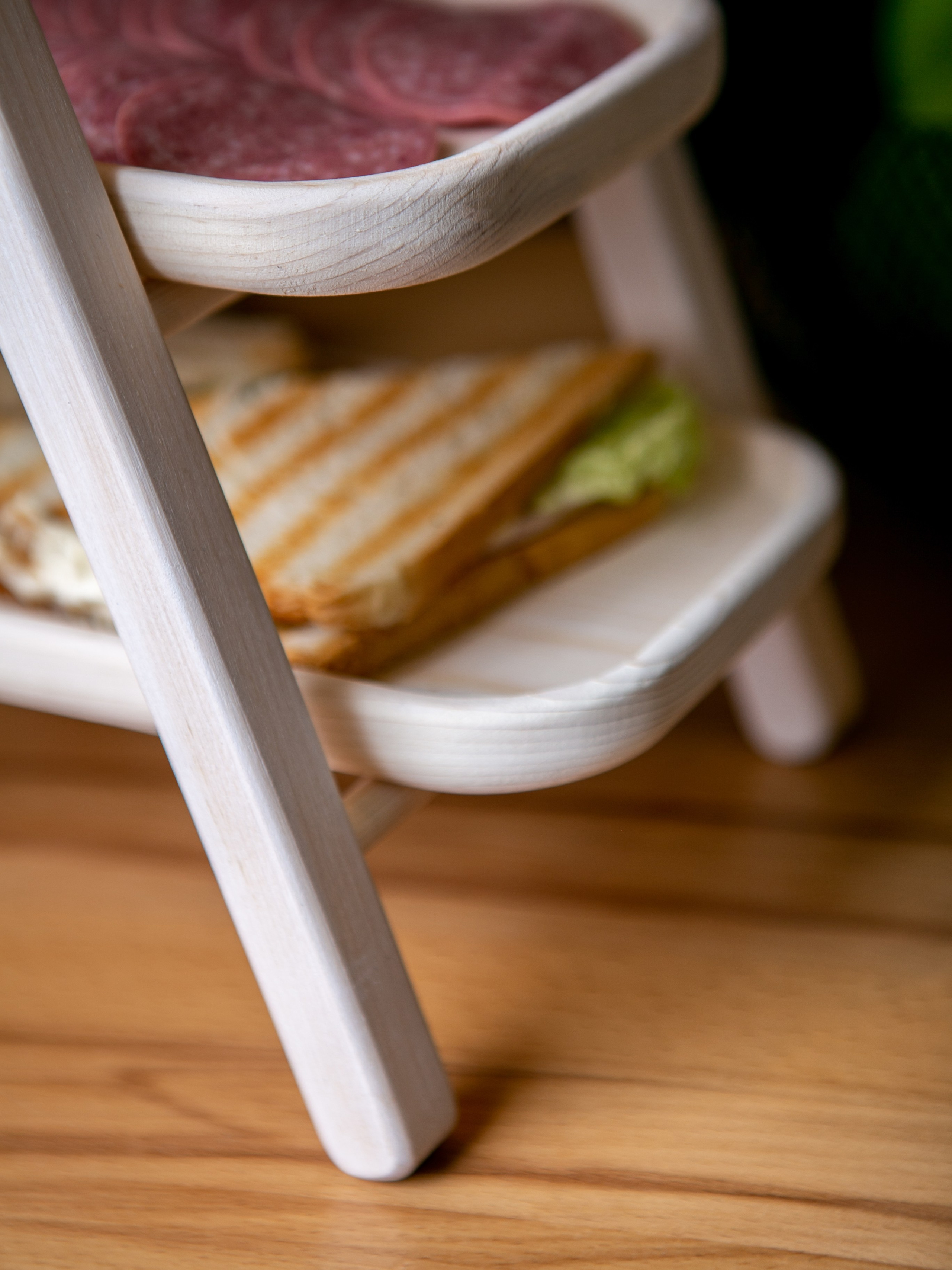 Подносы и этажерки. Контент фотограф, съемка для маркетплейсов, фуд съемка и репортажи в Новосибирске Ралия Галеева