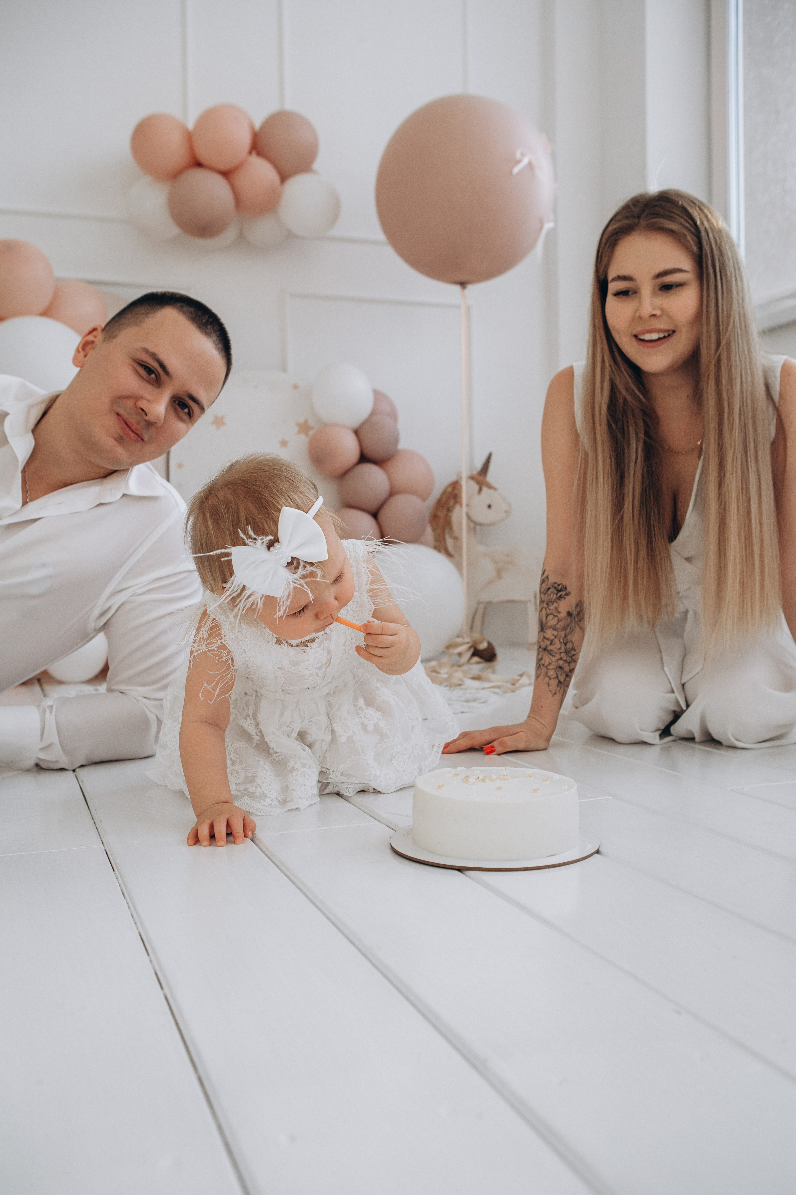 1 год Софие. Главная