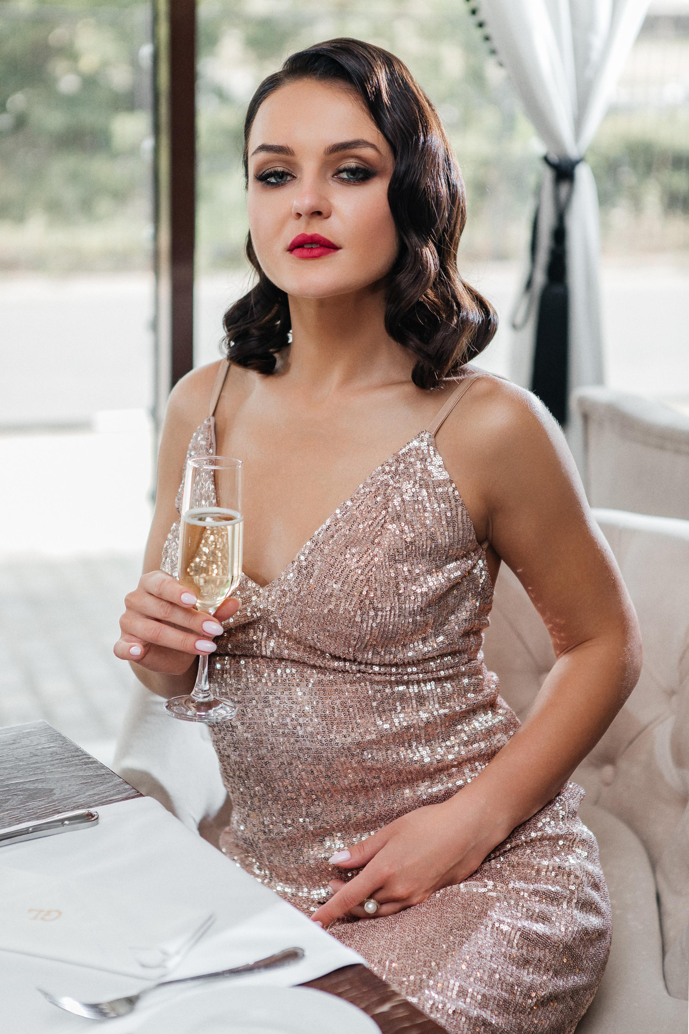 Ресторан «ГУСИ ЛЕБЕДИ» романтический ужин. Фотограф в Москве Дмитрий Жарков