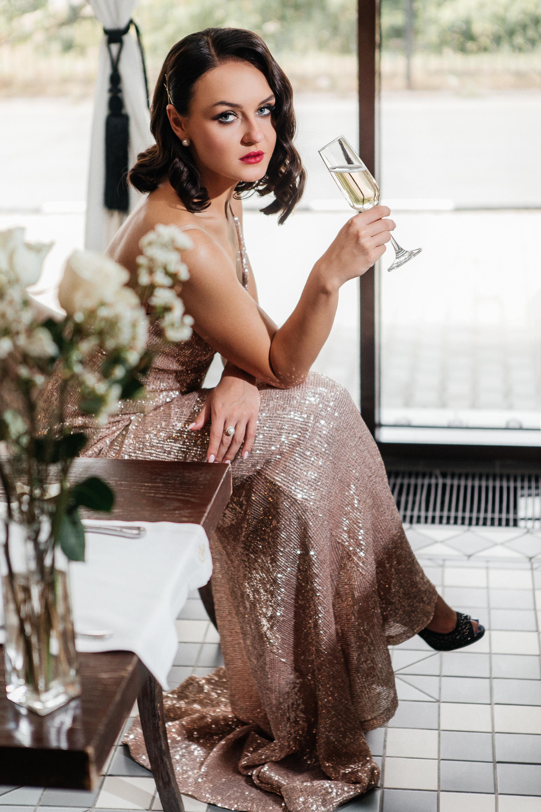 Ресторан «ГУСИ ЛЕБЕДИ» романтический ужин. Фотограф в Москве Дмитрий Жарков