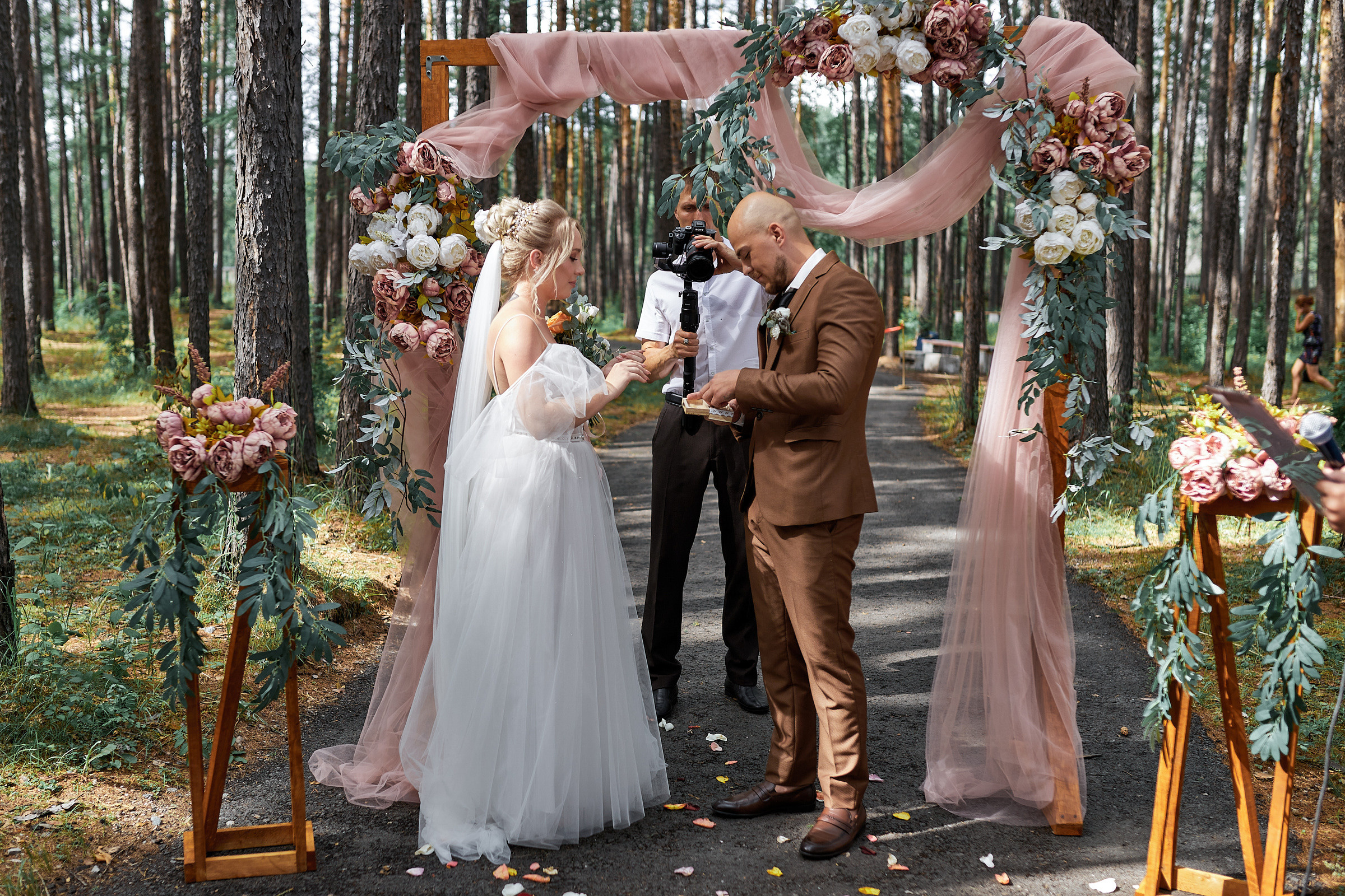 Дмитрий и Анастасия. Фотограф Валентин Мельников г. Тында