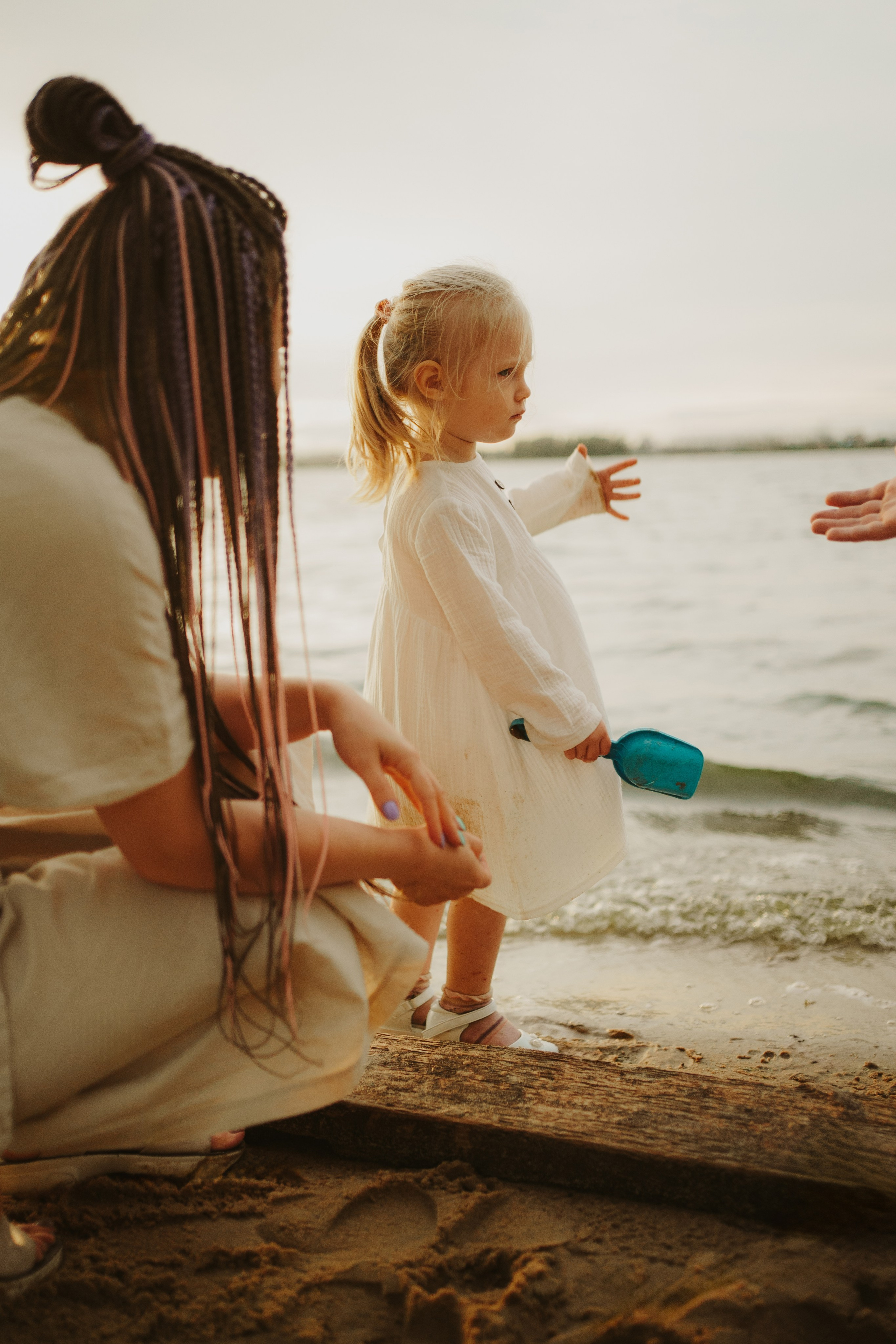 Женя, Рита и приключение Есени на берегу Волги. Фотограф Анна Кузнецова | Казань | Красная Поляна, Сириус, Сочи