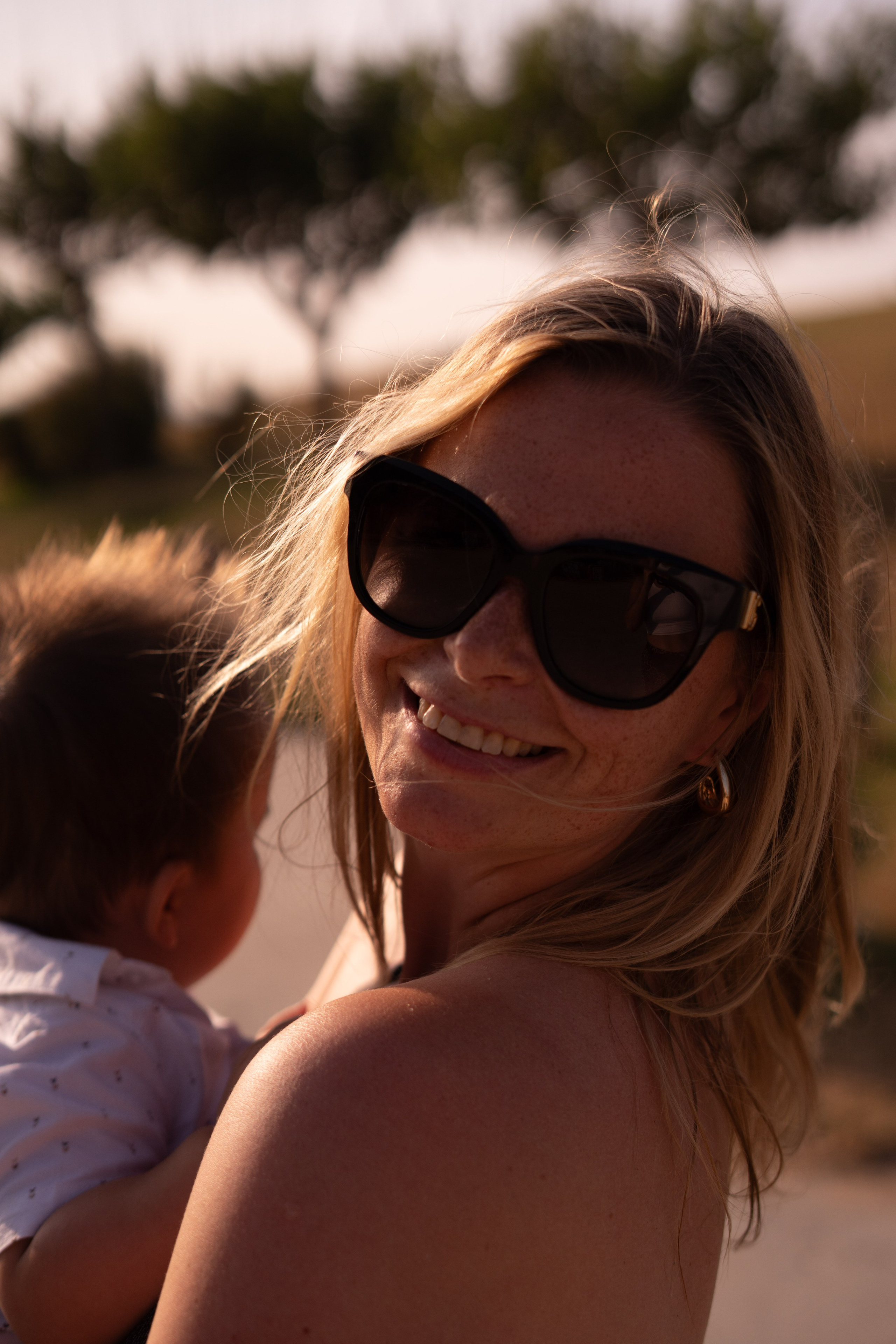 Masha and Timur. Wedding Photographer in Barcelona and Medellin