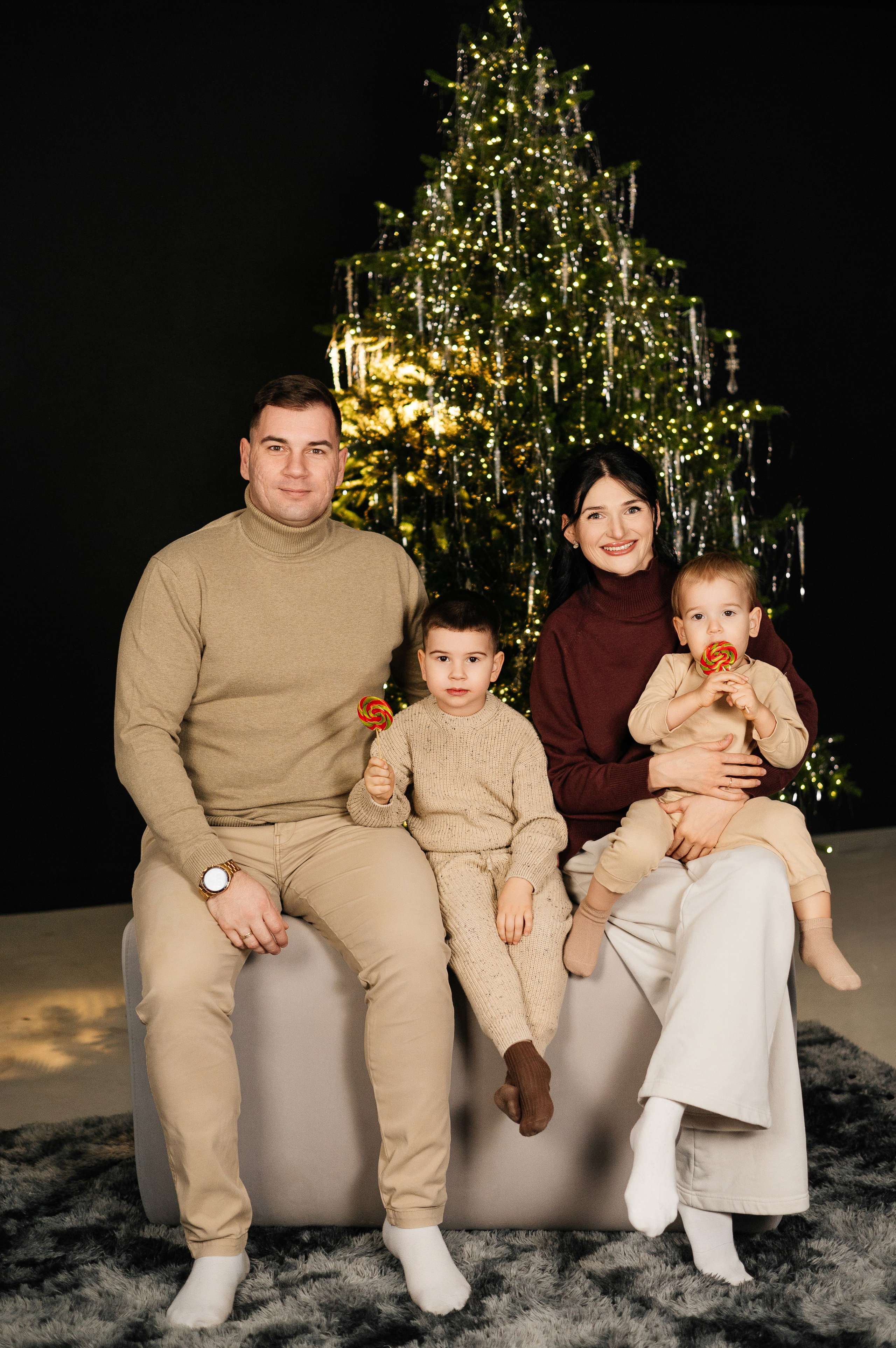 Семейная Новогодняя фотосессия. Свадебный и семейный фотограф Кореновск/Краснодар