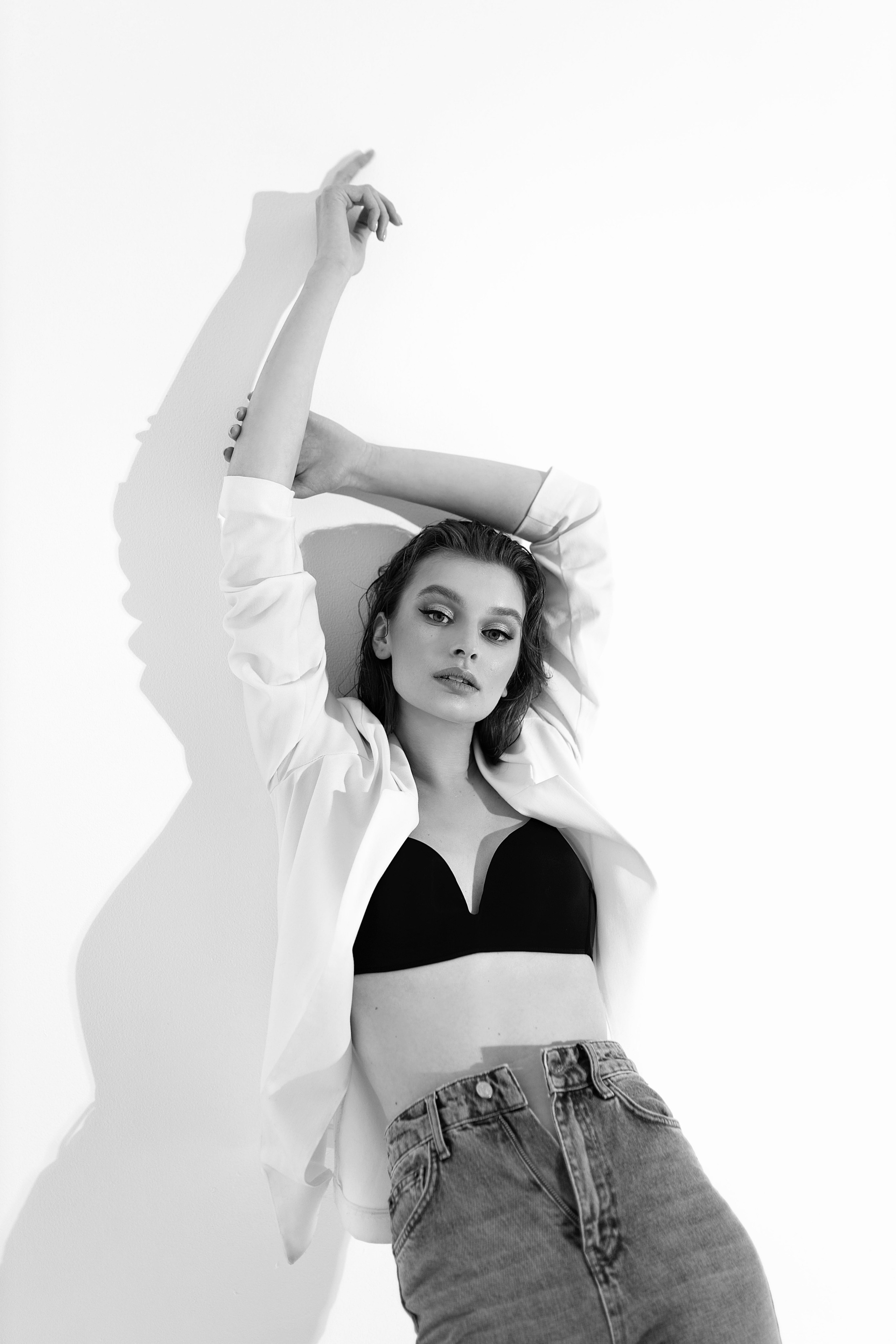 ЖЕНСКИЙ ПОРТРЕТ (МИНИМАЛИЗМ). Фотограф Иркутск.Дарья Казакова