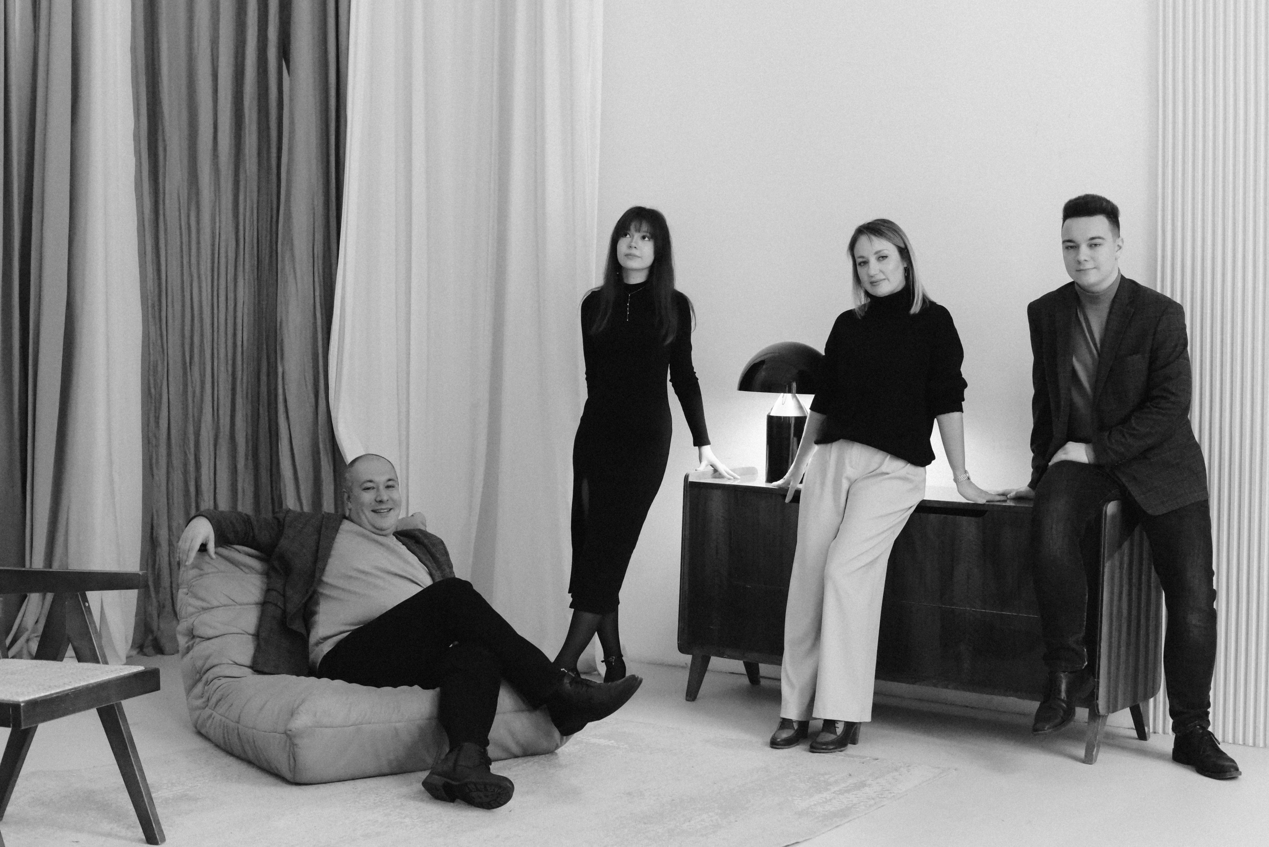 Молодые родители и взрослые дети. Фотограф Лола Волна, город Москва