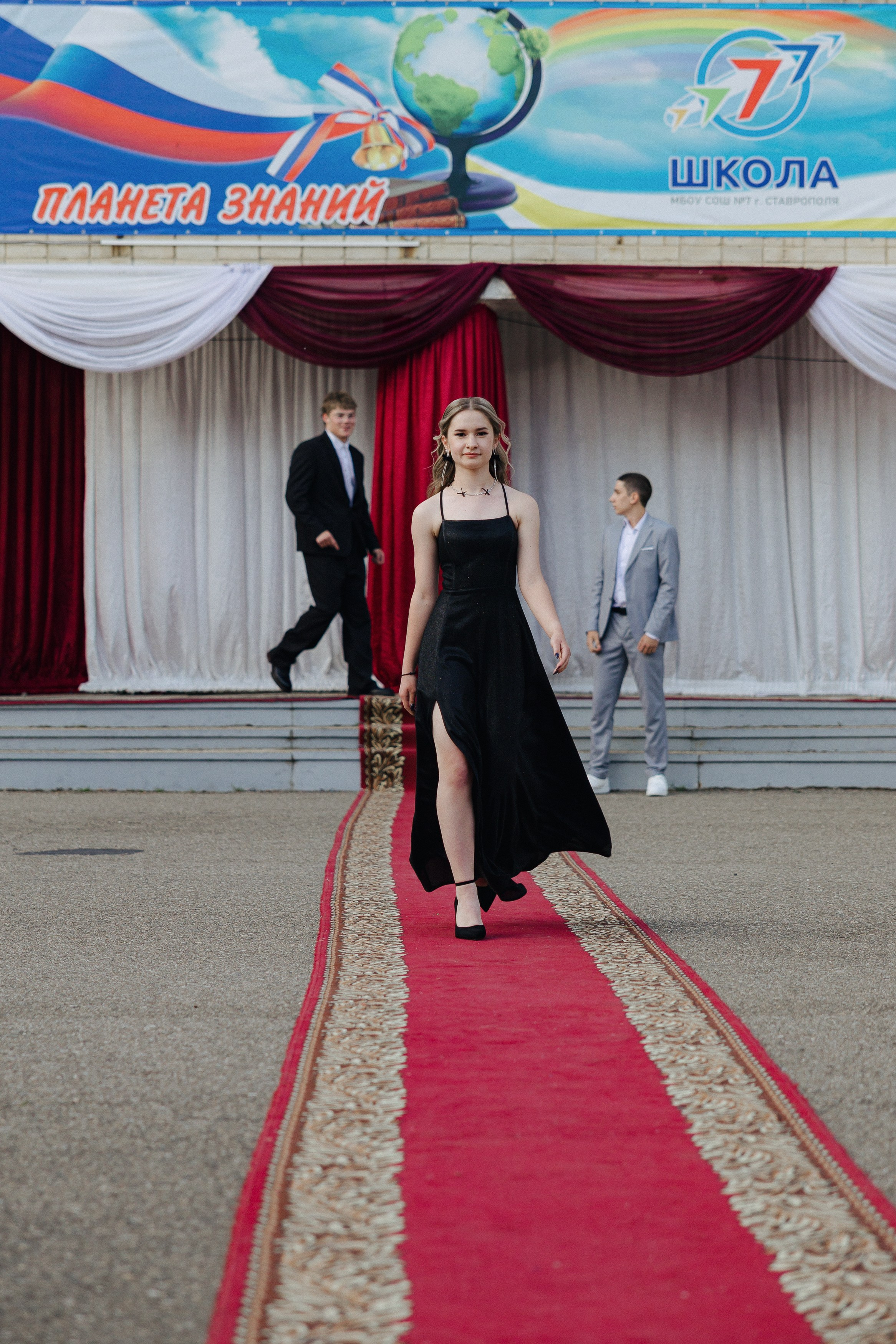 Вручение аттестатов. Свадебный фотограф Роман Еремеев