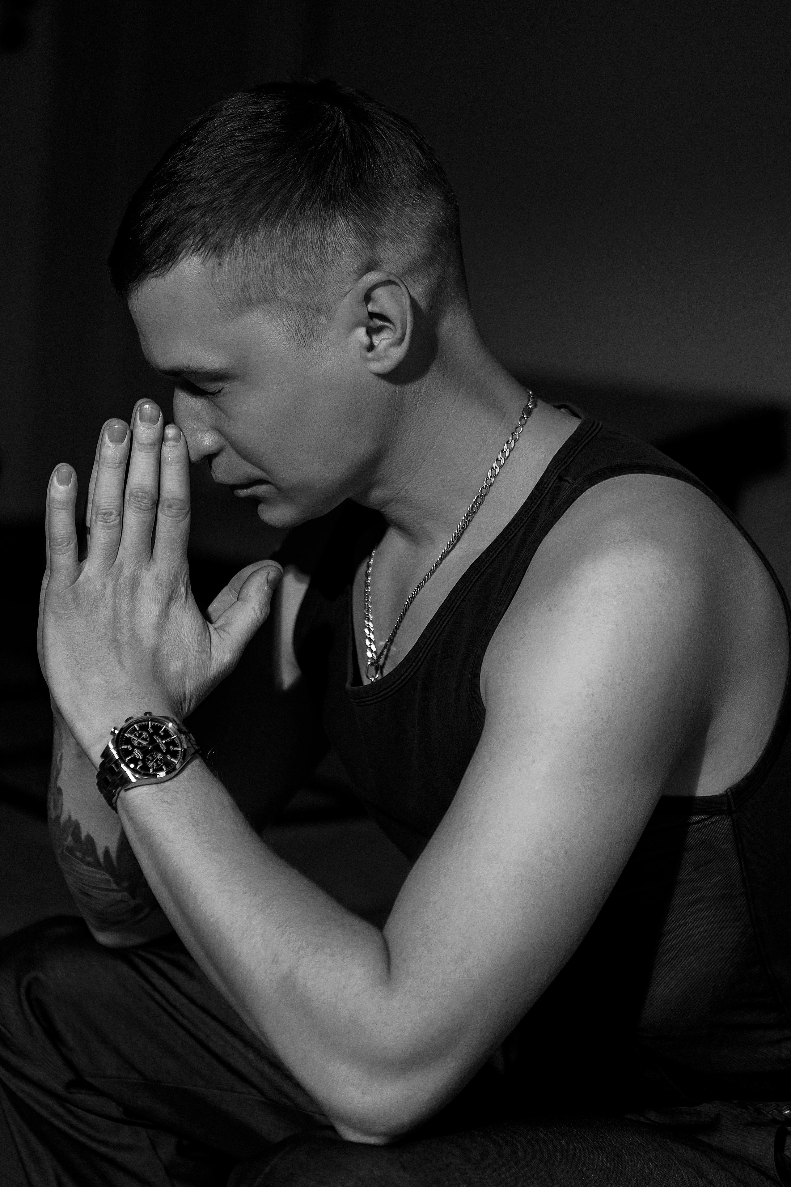 Антон. Фотограф Челябинск Эвелина Ганага, съемка для бизнеса и маркетплейсов