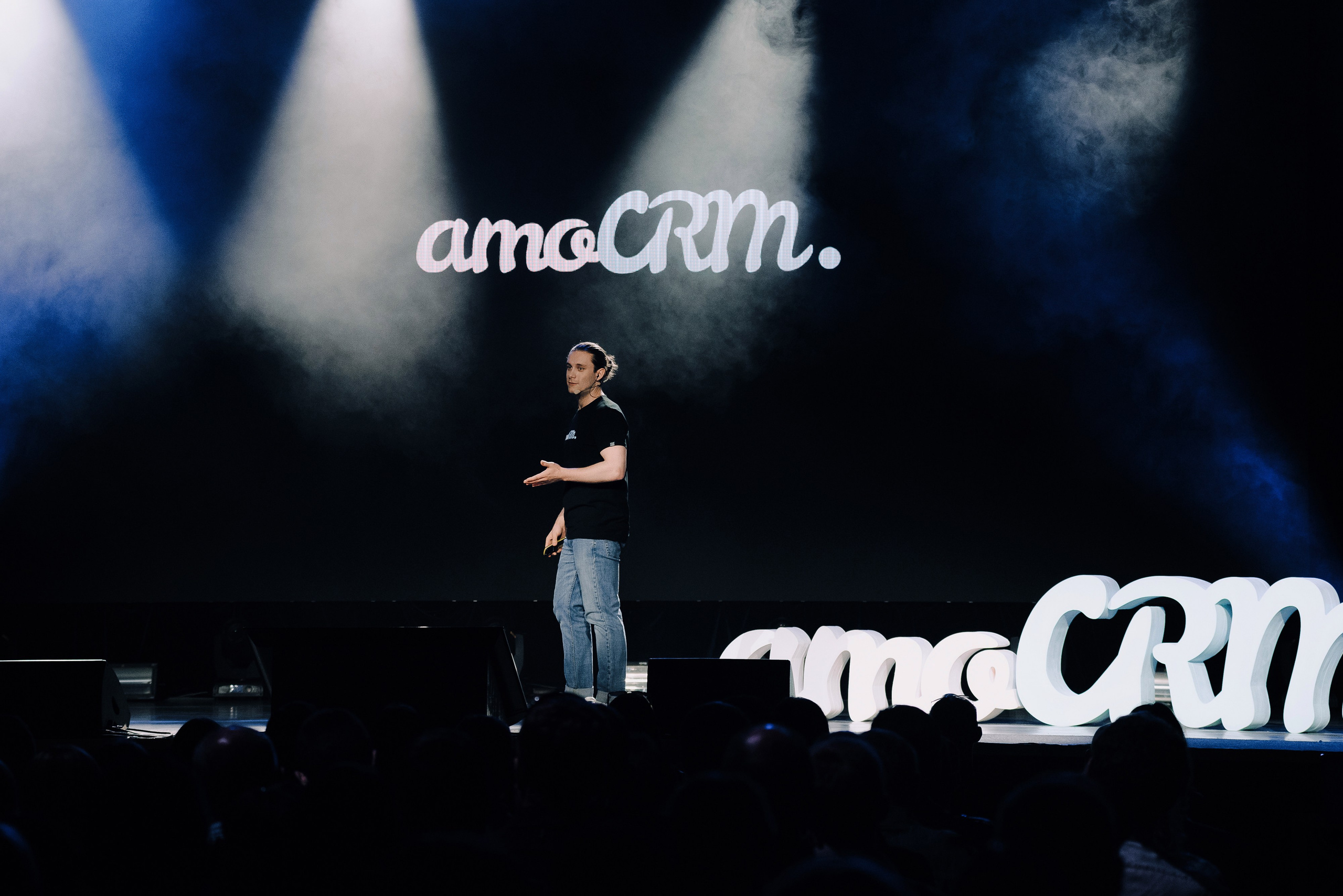 КОНФЕРЕНЦИЯ AMO CRM SIPUNI. Репортажный фотограф Зуев Роман г. Челябинск