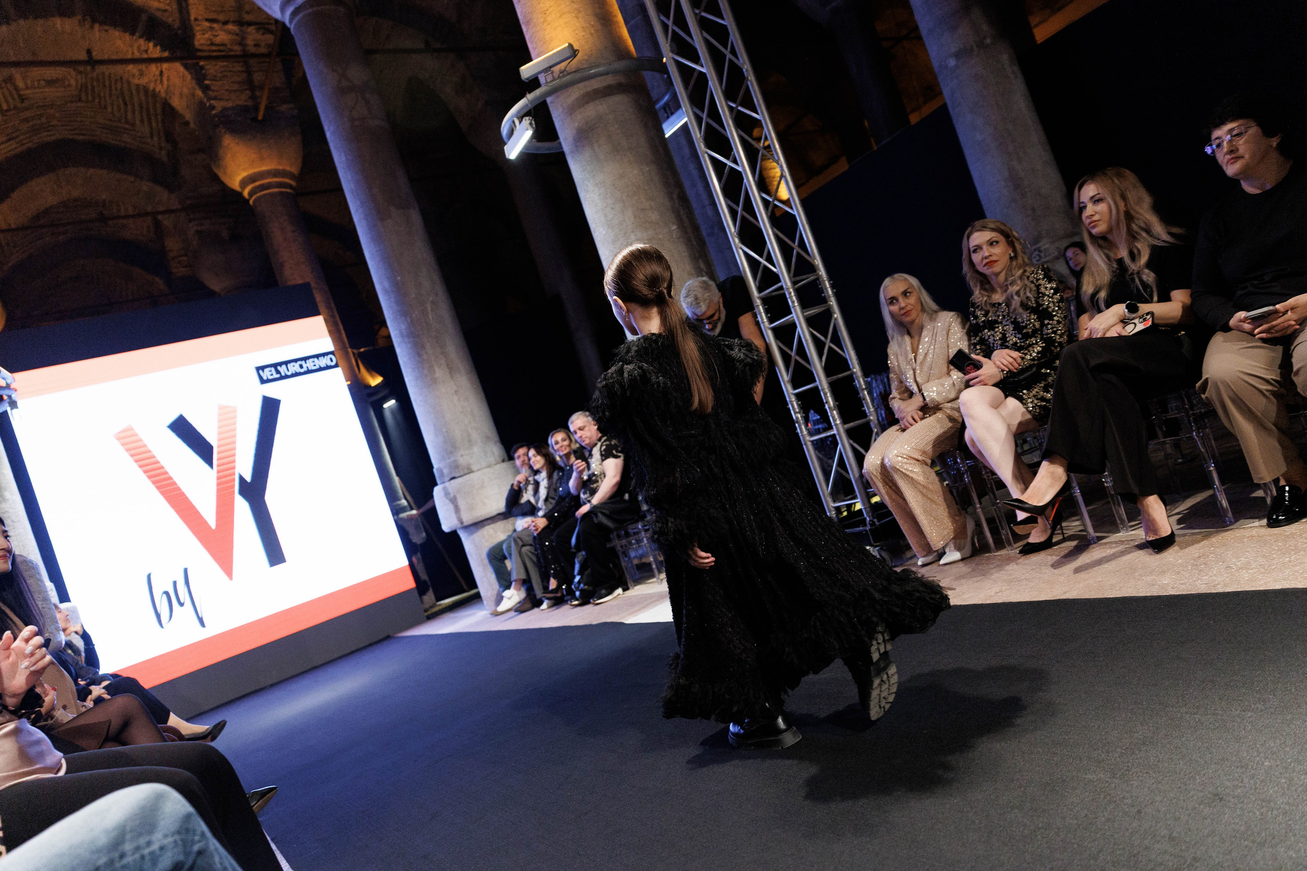 IFB-показ. About