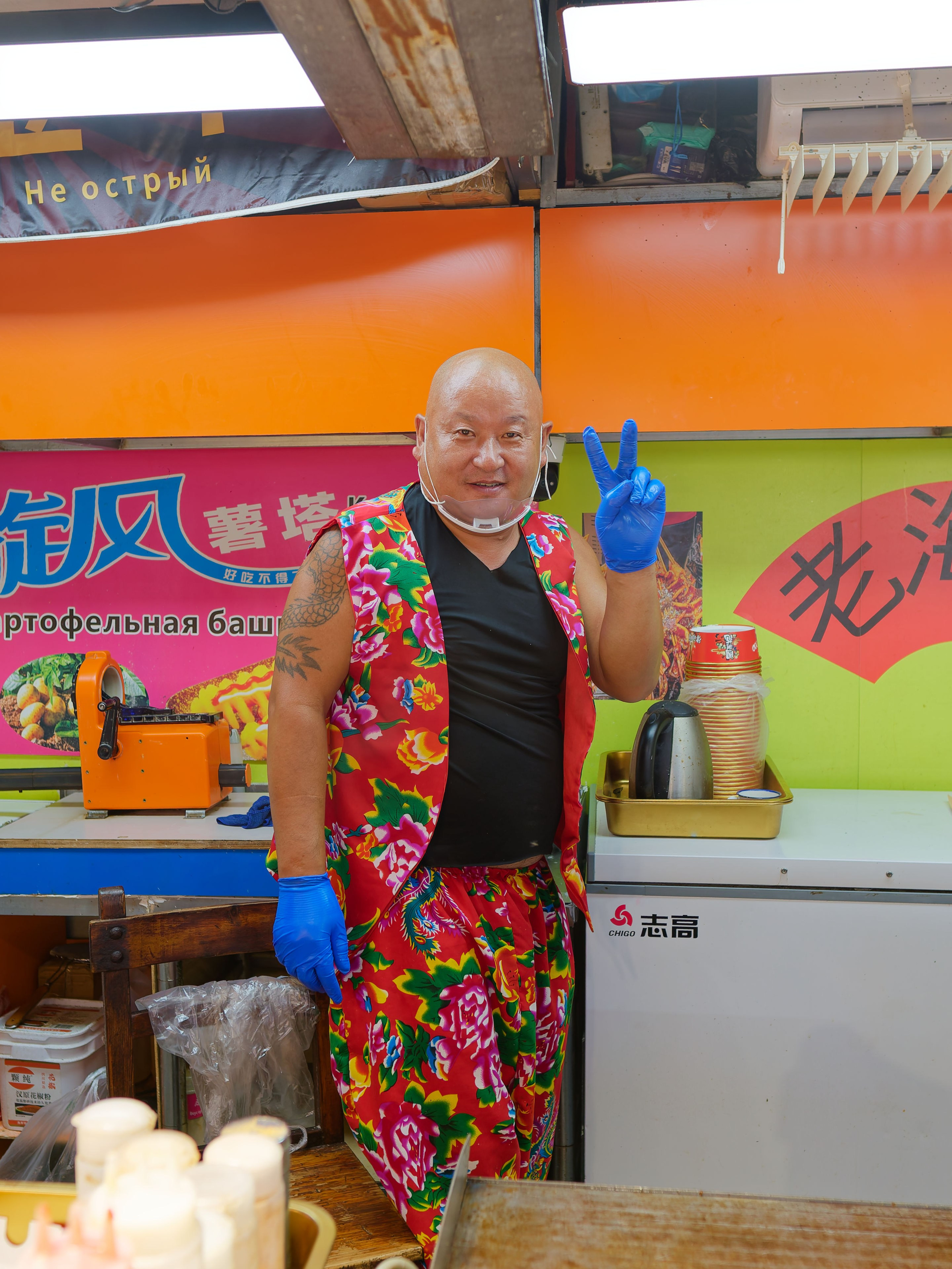 Хайнань 2026, «Food Street» ночная улица еды в Ялунване. Фотопрогулки по Миру