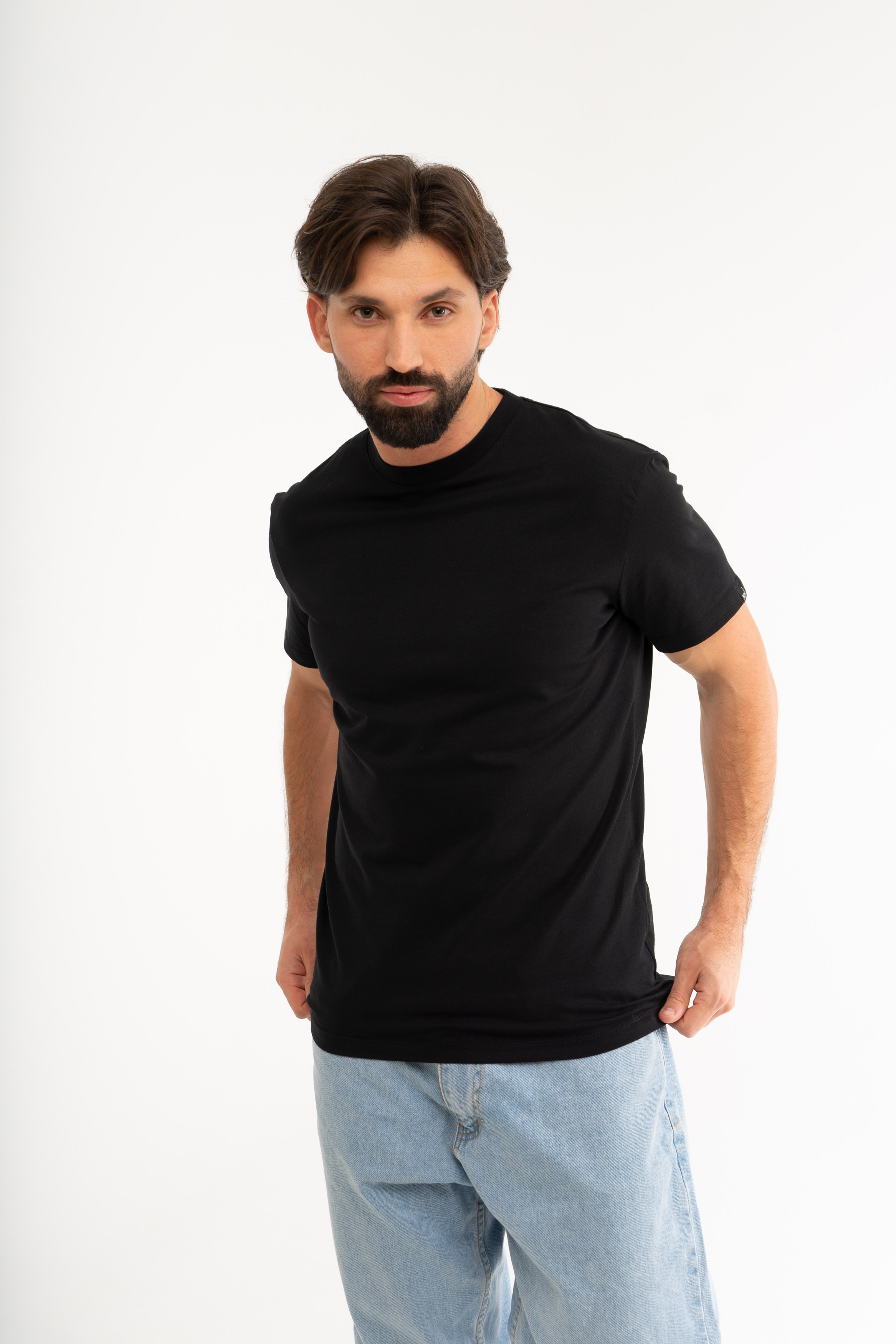 Мужские футболки — Каталог. Фотограф Андрей Сокол — Санкт-Петербург/Москва