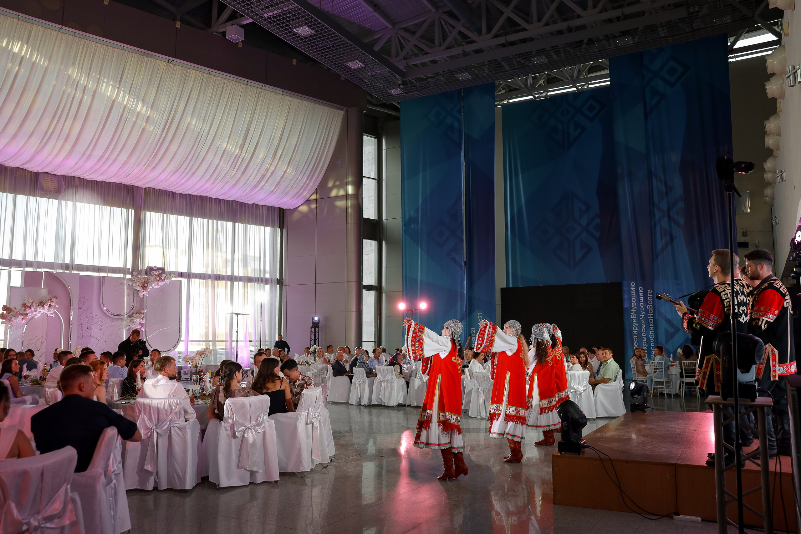 Владислав и Наталья. Свадебный и репортажный фотограф в г. Чебоксары