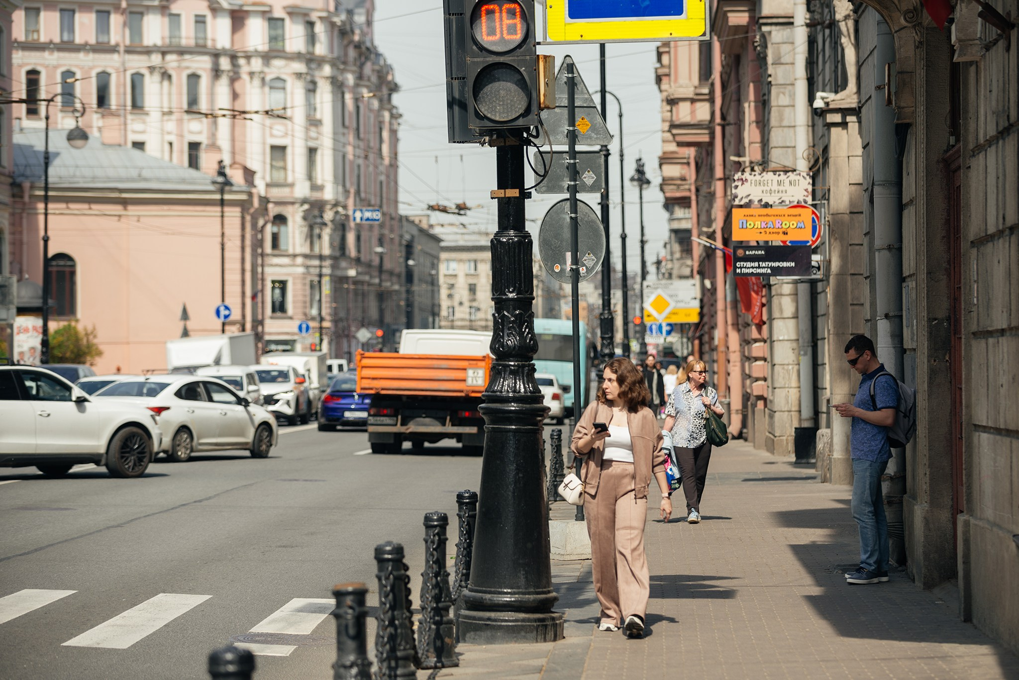 Уличная съёмка. Петроградка. Май 26. Репортажный фотограф в Санкт-Петербурге Анастасия Клёпова