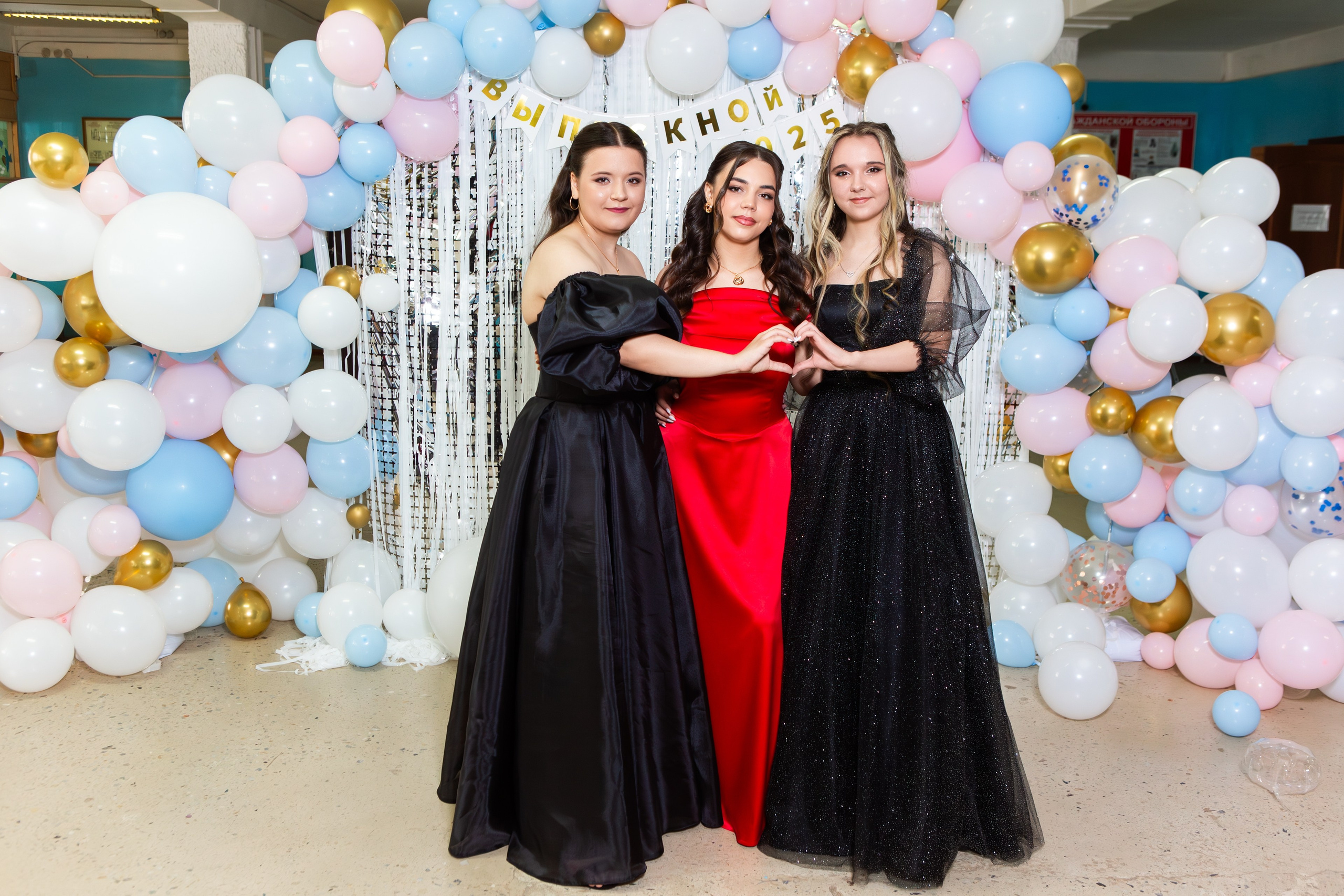 ФОТОСЕССИЯ С РОДИТЕЛЯМИ ВЫПУСКНОЙ 2025 9 ШКОЛА Г.МЦЕНСК. Профессиональный фотограф в Мценске и Орловской области