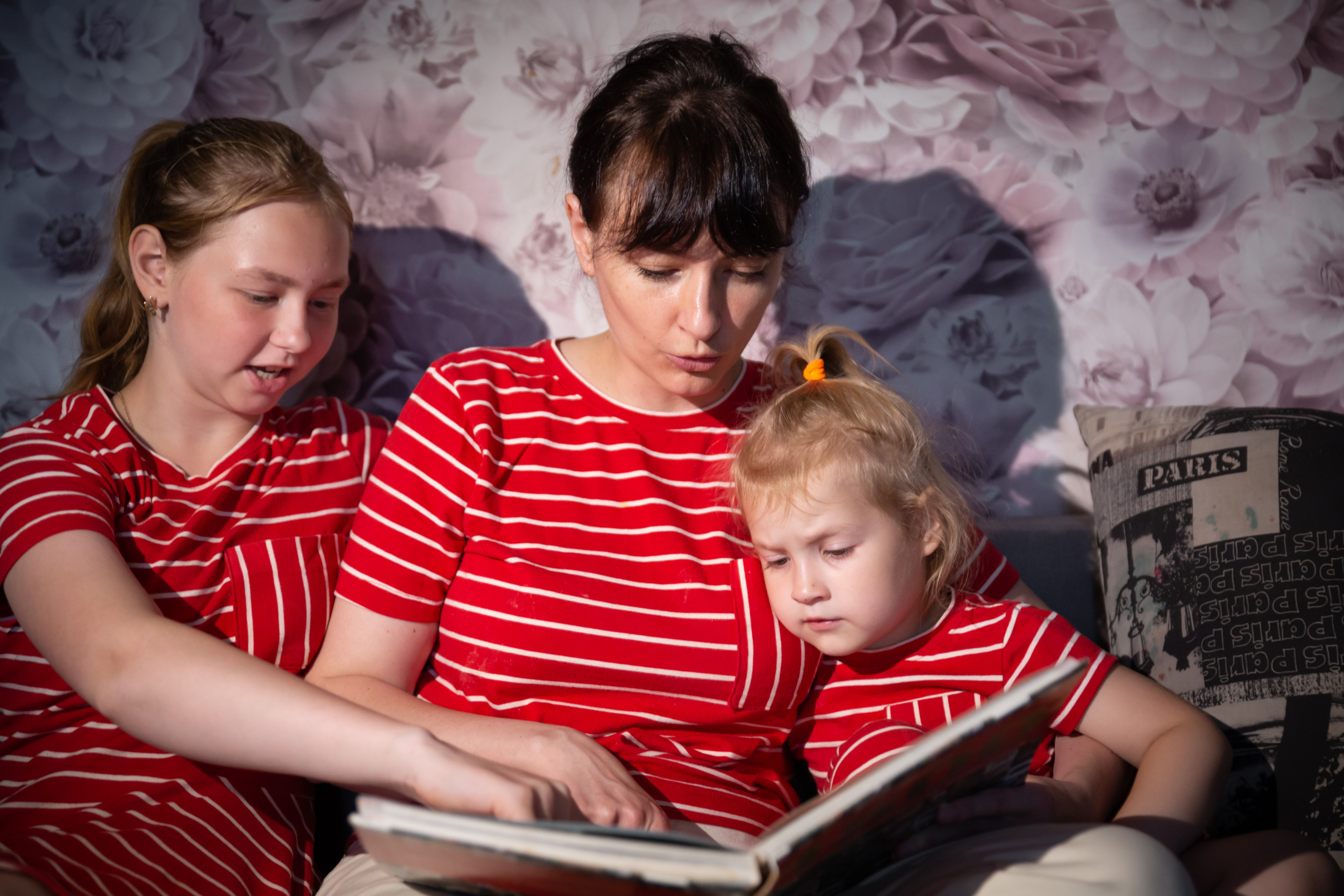 Домашний уют. Оля и ее девочки. Семейный и детский фотограф Тамара Морозова г. Арсеньев