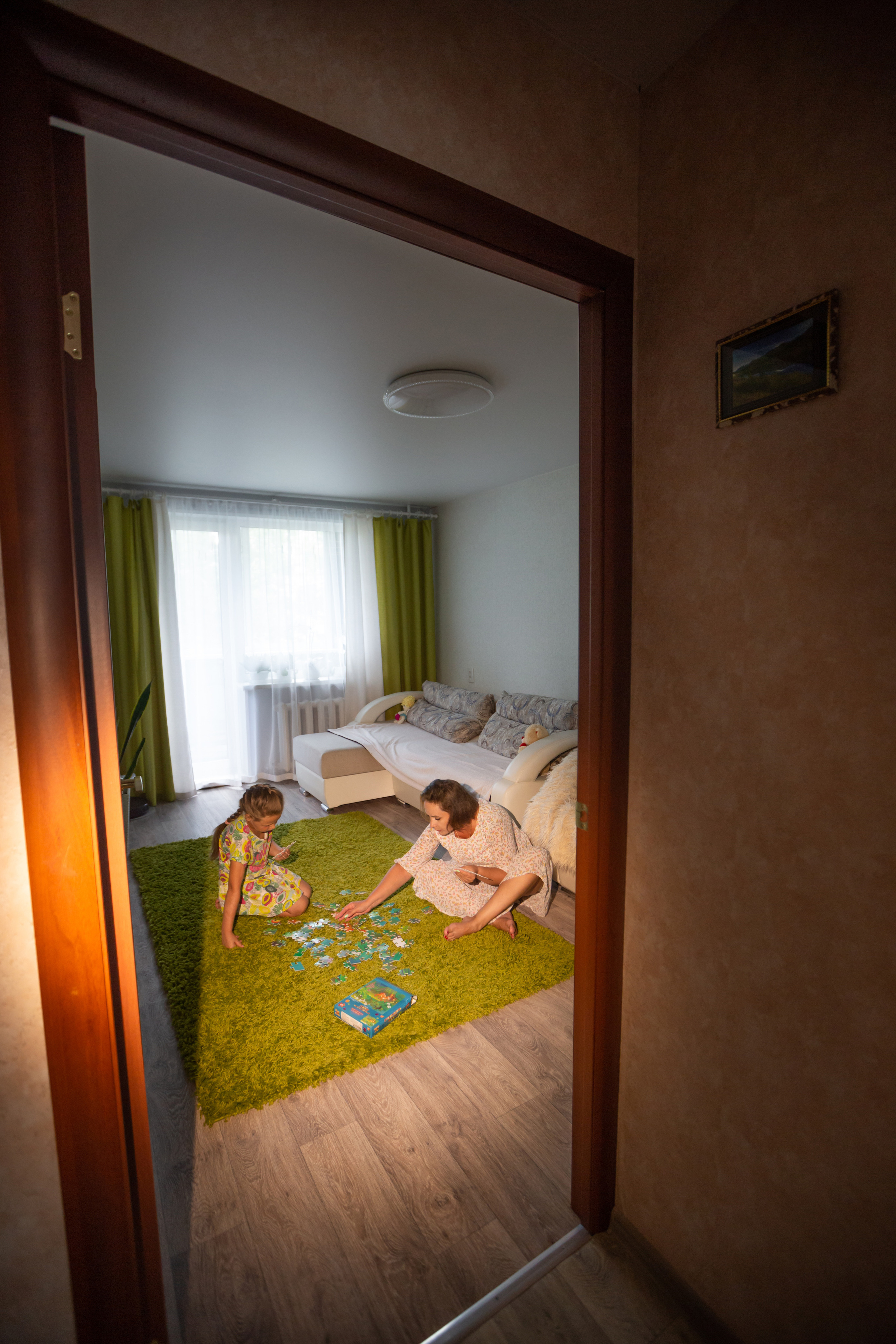 Домашняя атмосфера любви Лены и Даши. Семейный и детский фотограф Тамара Морозова г. Арсеньев