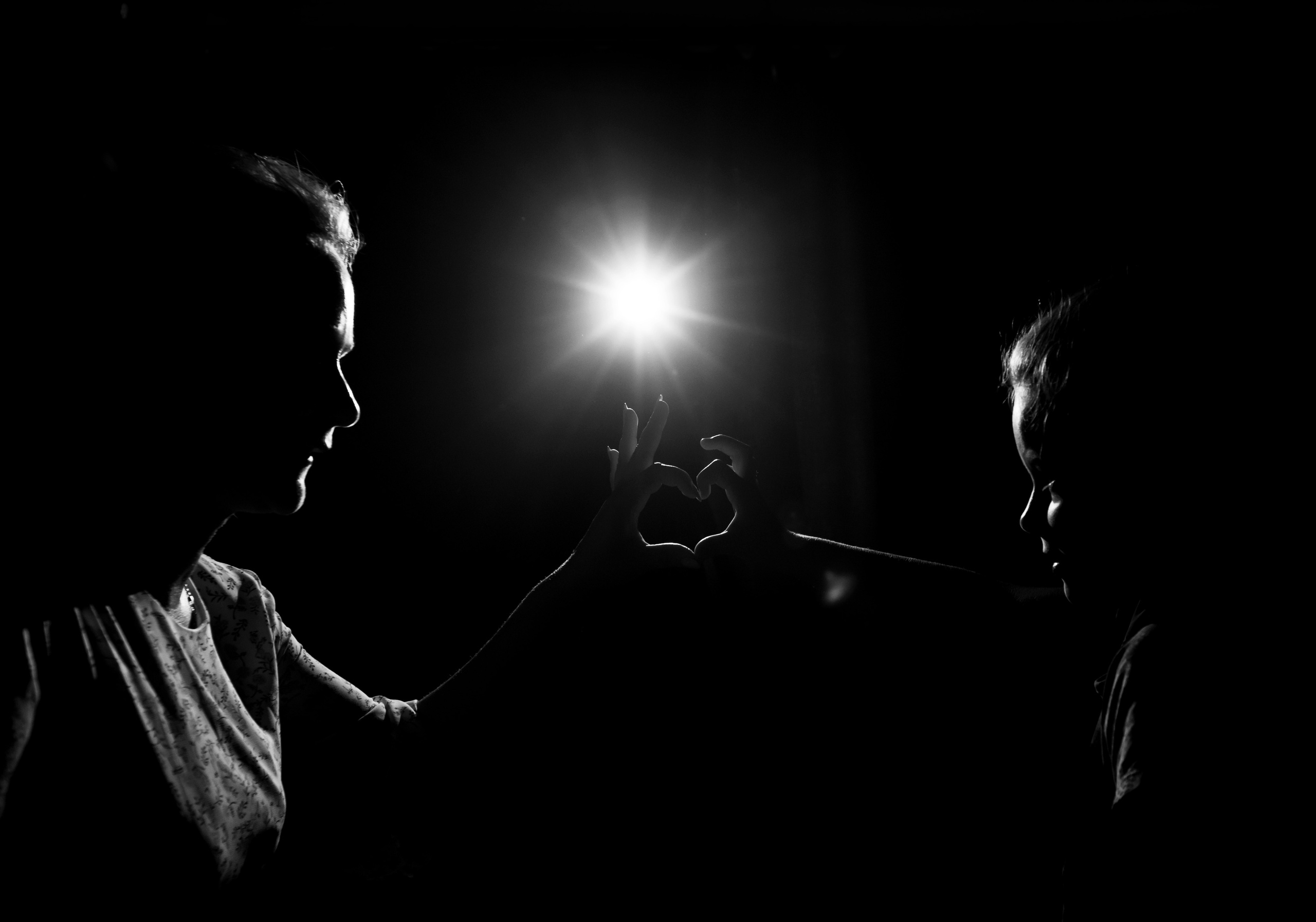 Домашняя атмосфера любви Лены и Даши. Семейный и детский фотограф Тамара Морозова г. Арсеньев