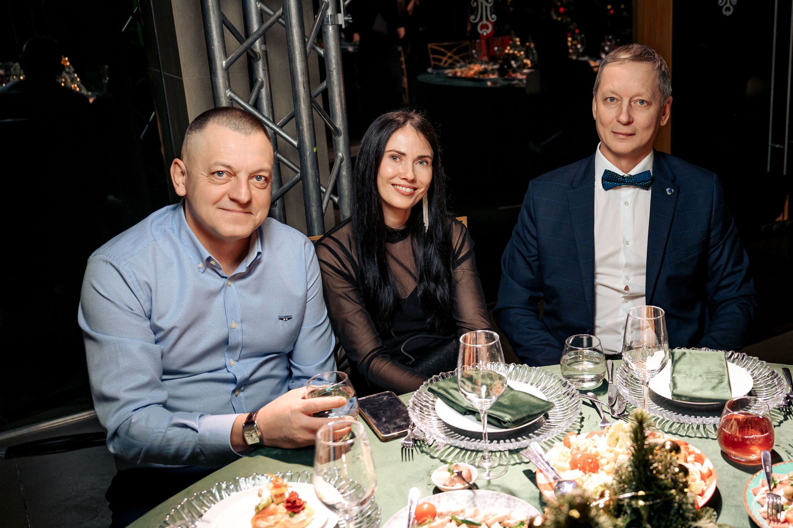 РАЗУМ. Максим Комаров — Профессиональный фотограф