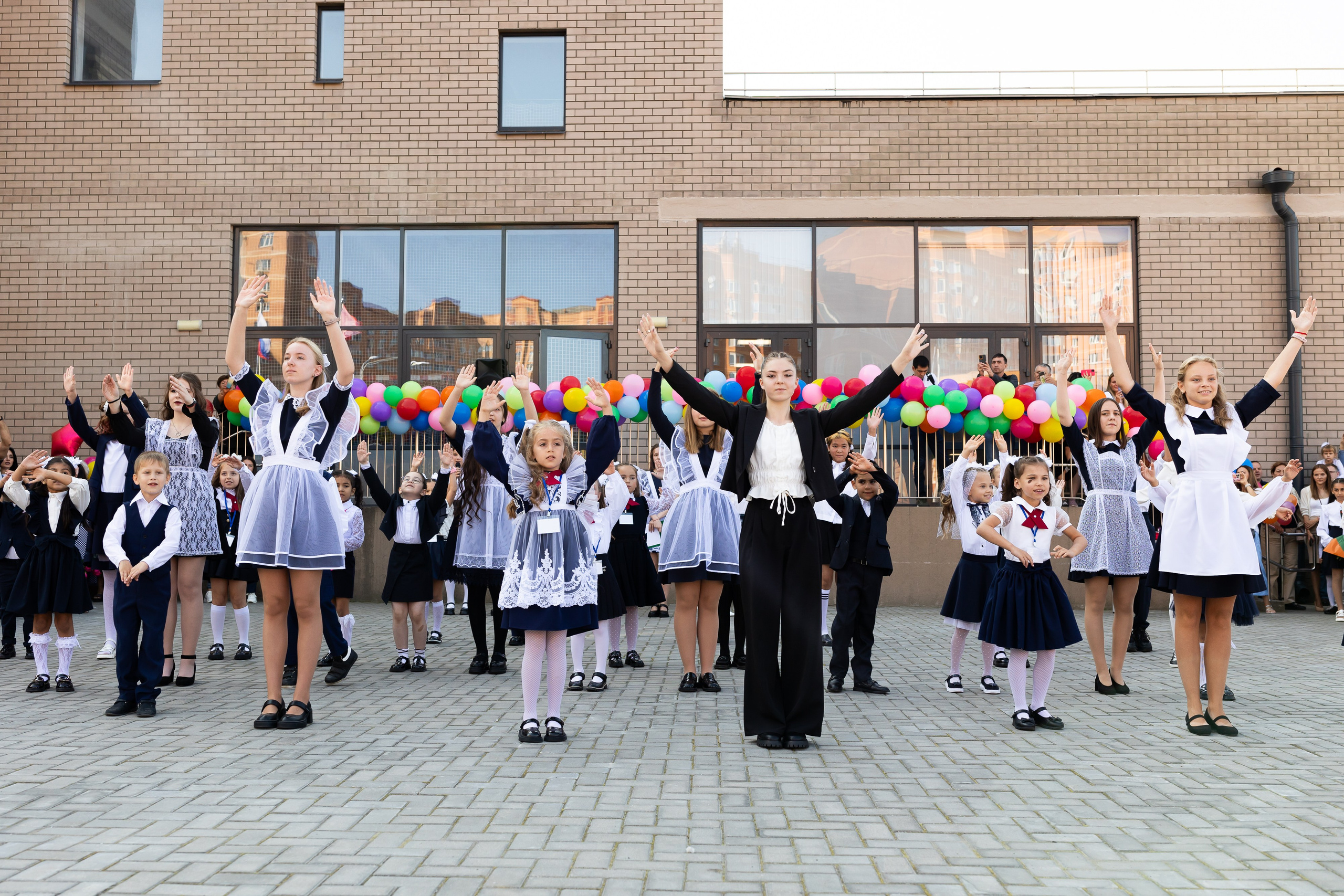 Линейка 1 сентября. Профессиональный Фотограф в Москве Андрей Славнов