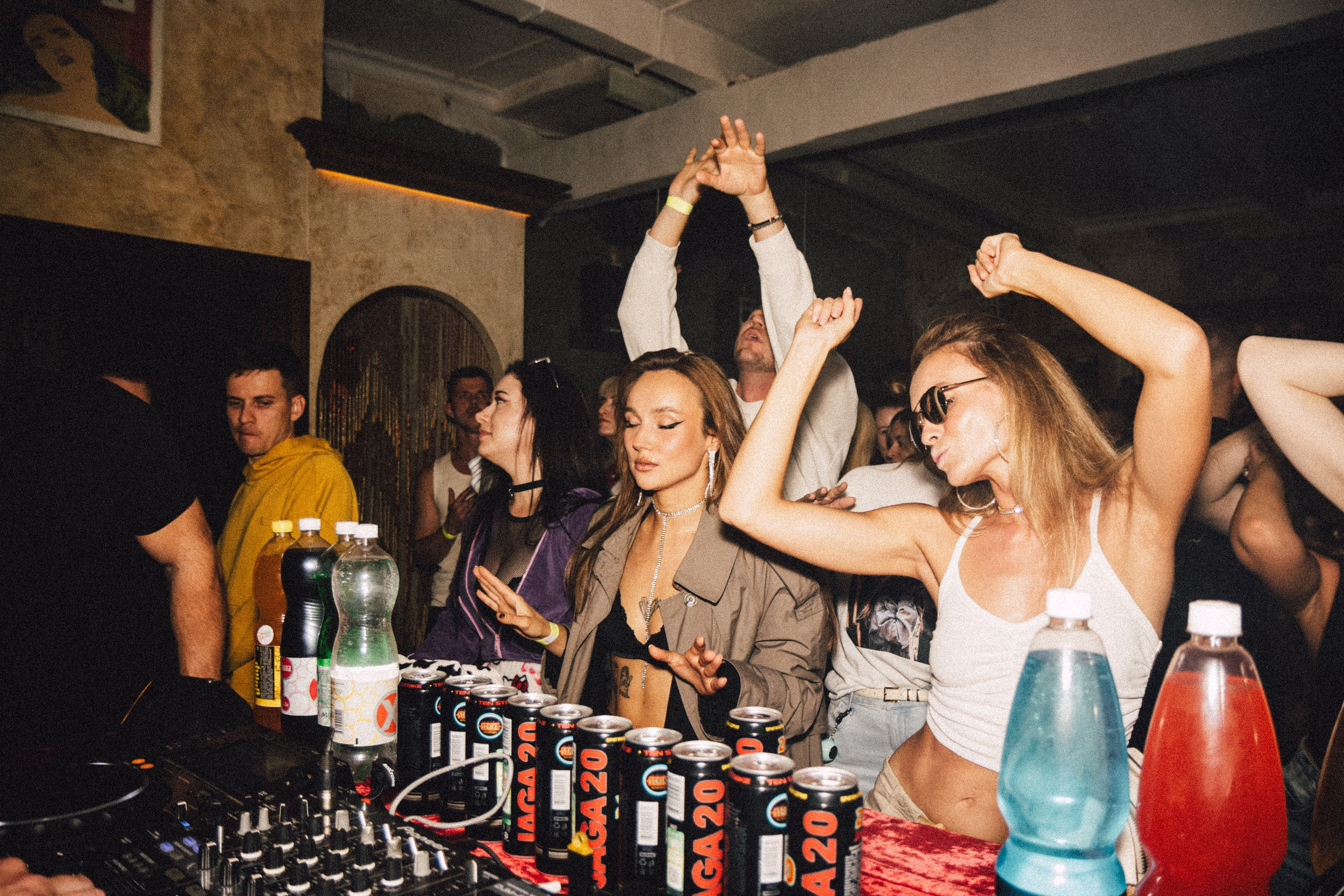 Тусовки. Фотограф Егор Огородов