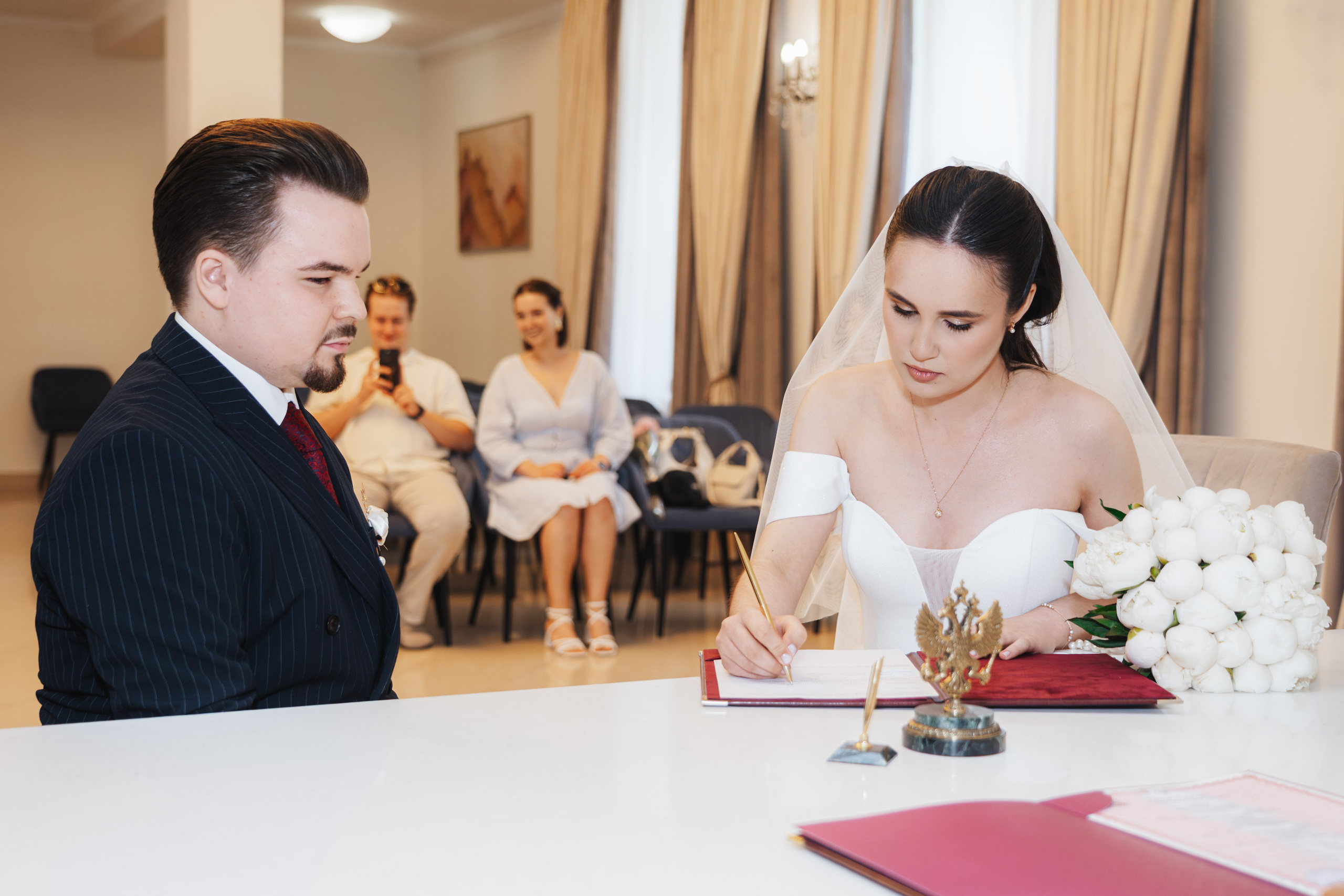 Wedding day / ВДНХ. Репортажный фотограф в Москве Легкая Софья