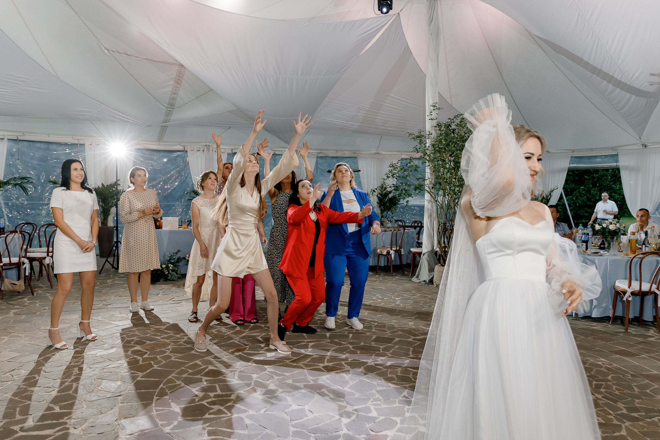 ARTEM & YULIA. Свадебный фотограф в Туле и Москве