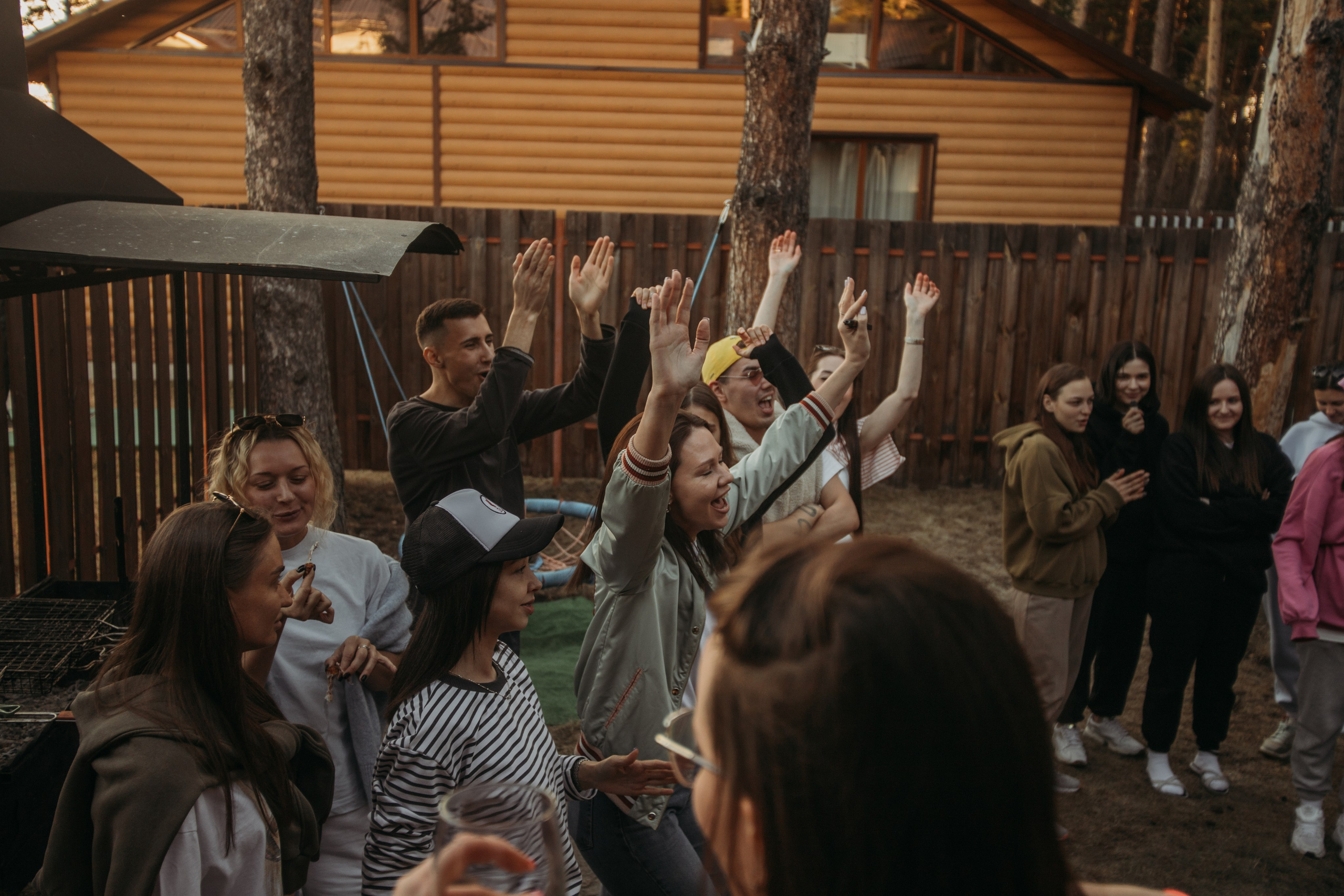 Корпоратив Muza_Arts. Венера Гайн. Репортажный фотограф  Тюмень. Обучение фотографии с 0