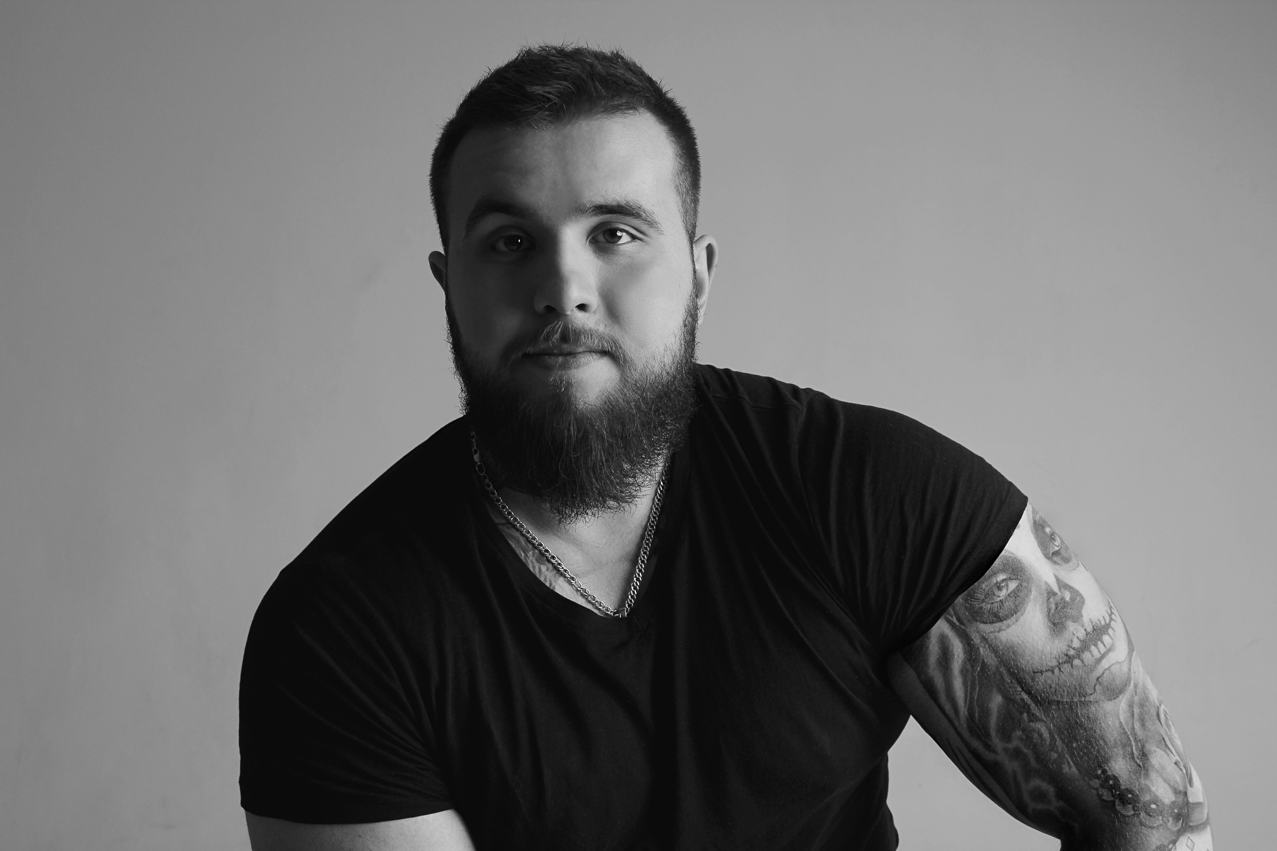 Мужская фотосессия в студии. Булат. Свадебный и репортажный фотограф в Уфе| Осетрова Ольга