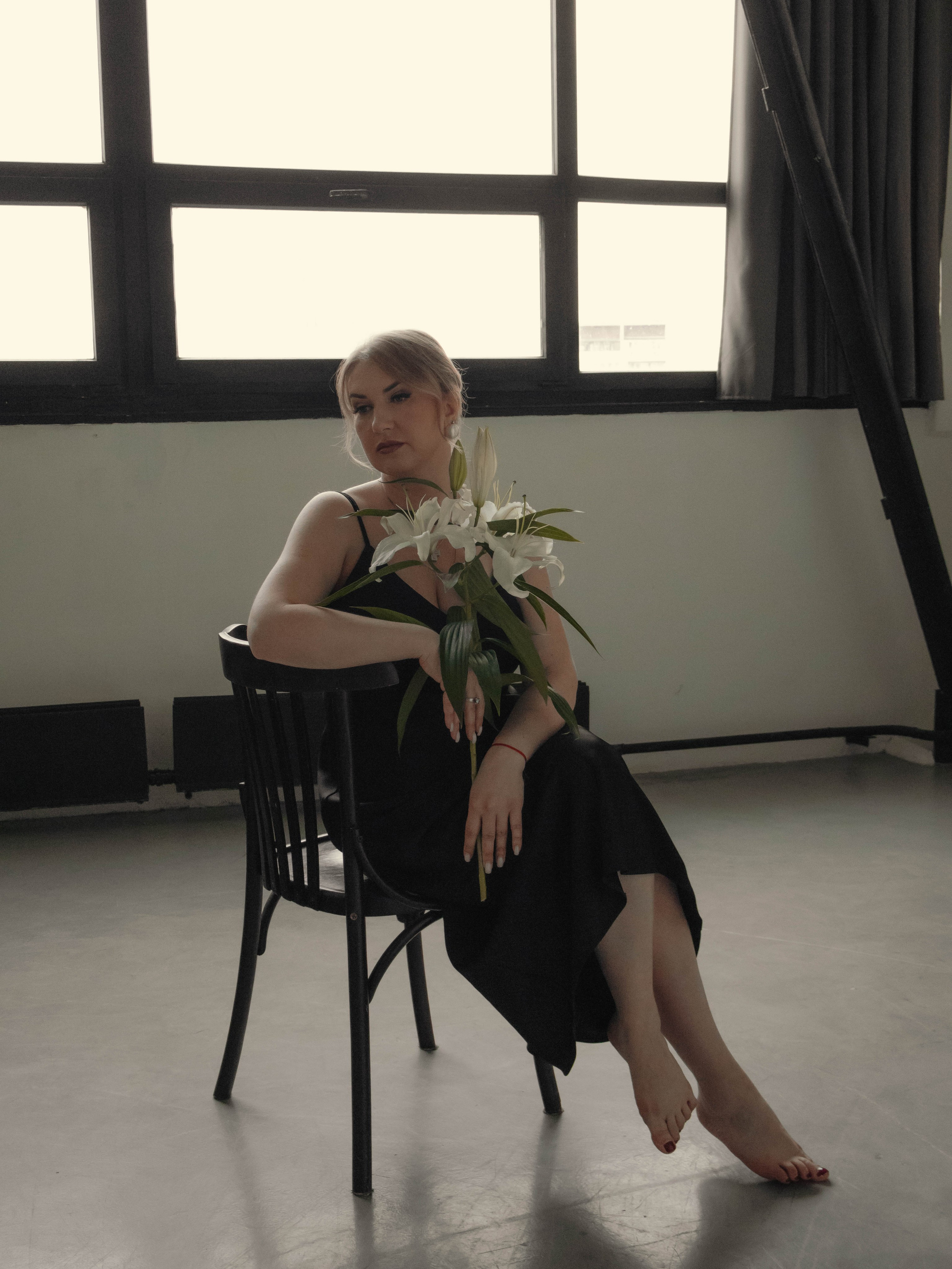 Дама с лилией. Rara Oleneva | фотограф (-иня, -ка, -есса)