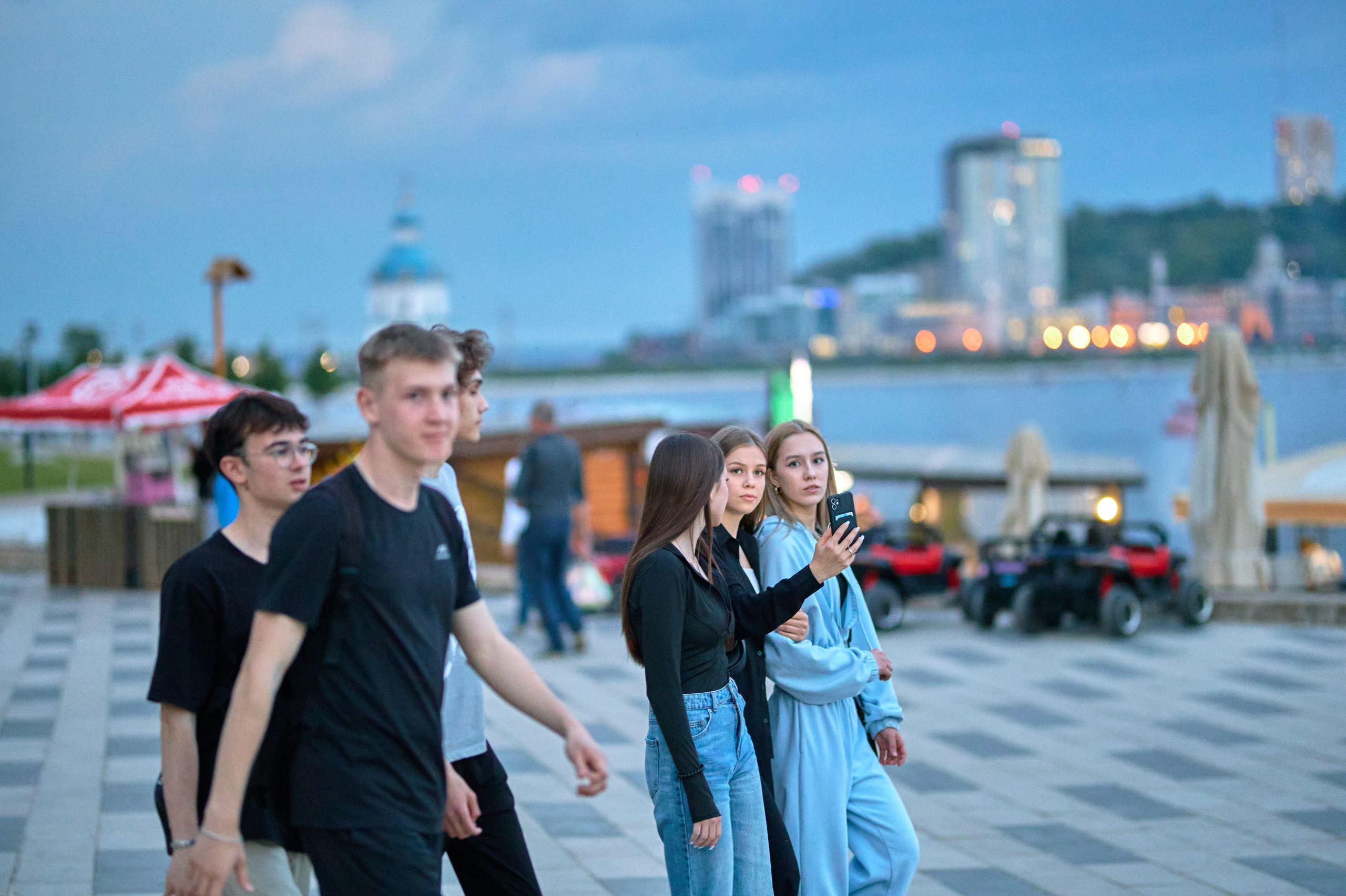 Стрит фотосъемка. Владимир Суздалов (ProMaXe) — Портретный фотограф, тематические фотосессии в Чебоксарах