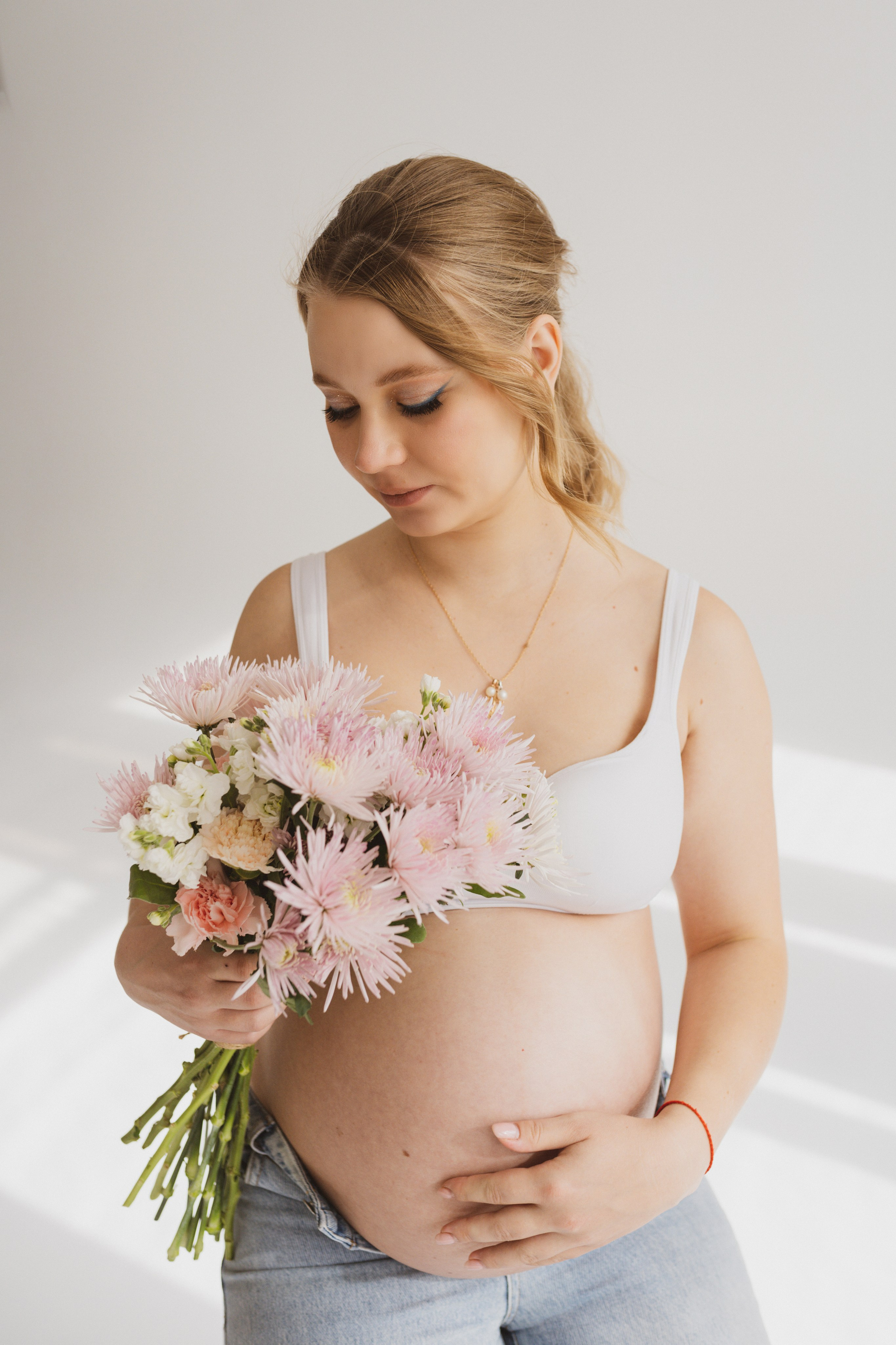 Семейная фотосессия в студии в Москве, семейный фотограф Анна Полушина. Свадебный фотограф в Москве Анна Полушина