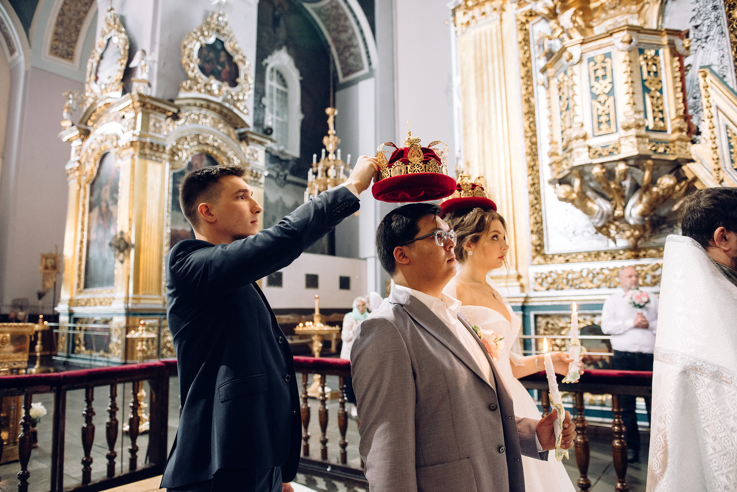 Венчание в Успенском соборе. Свадебный фотограф в Смоленске — Дмитрий Гагарин