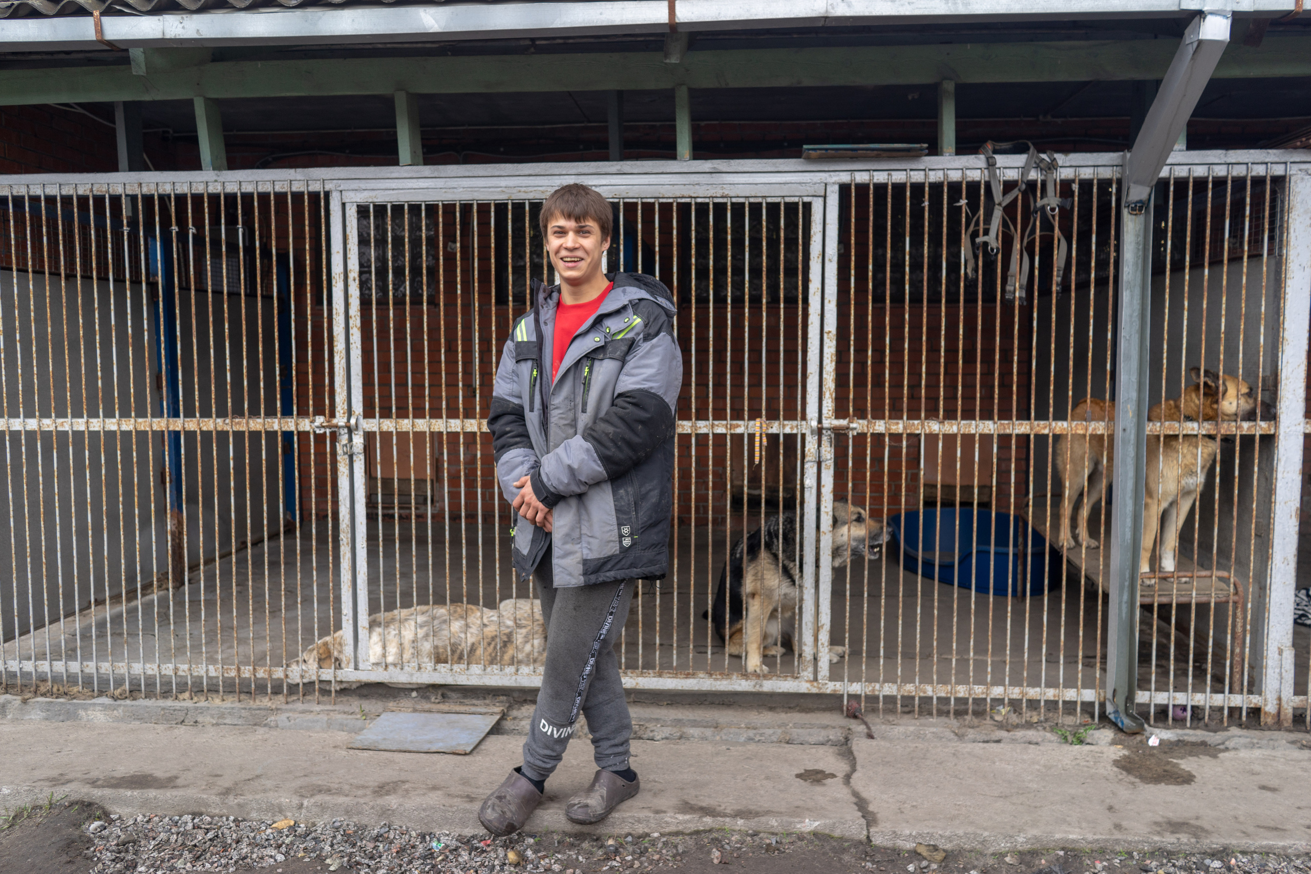 Детская экскурсия в приют «Ржевка». Фотограф Елизавета Потешкина