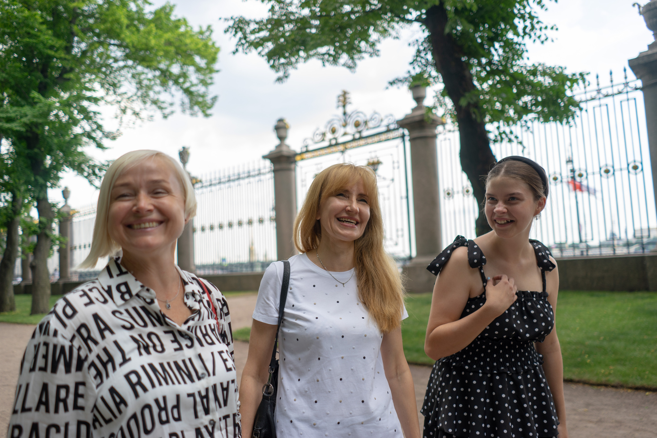Прогулочная семейная съёмка. Фотограф Елизавета Потешкина