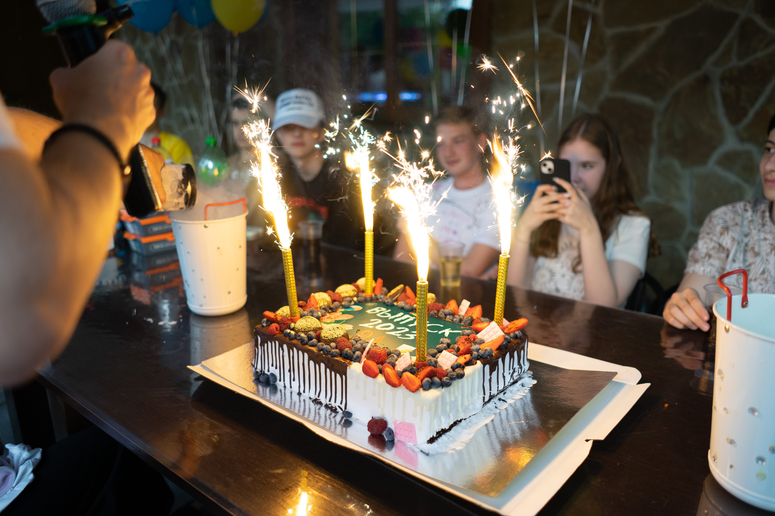 Выпускной 9А 2023. Фотограф Елизавета Потешкина