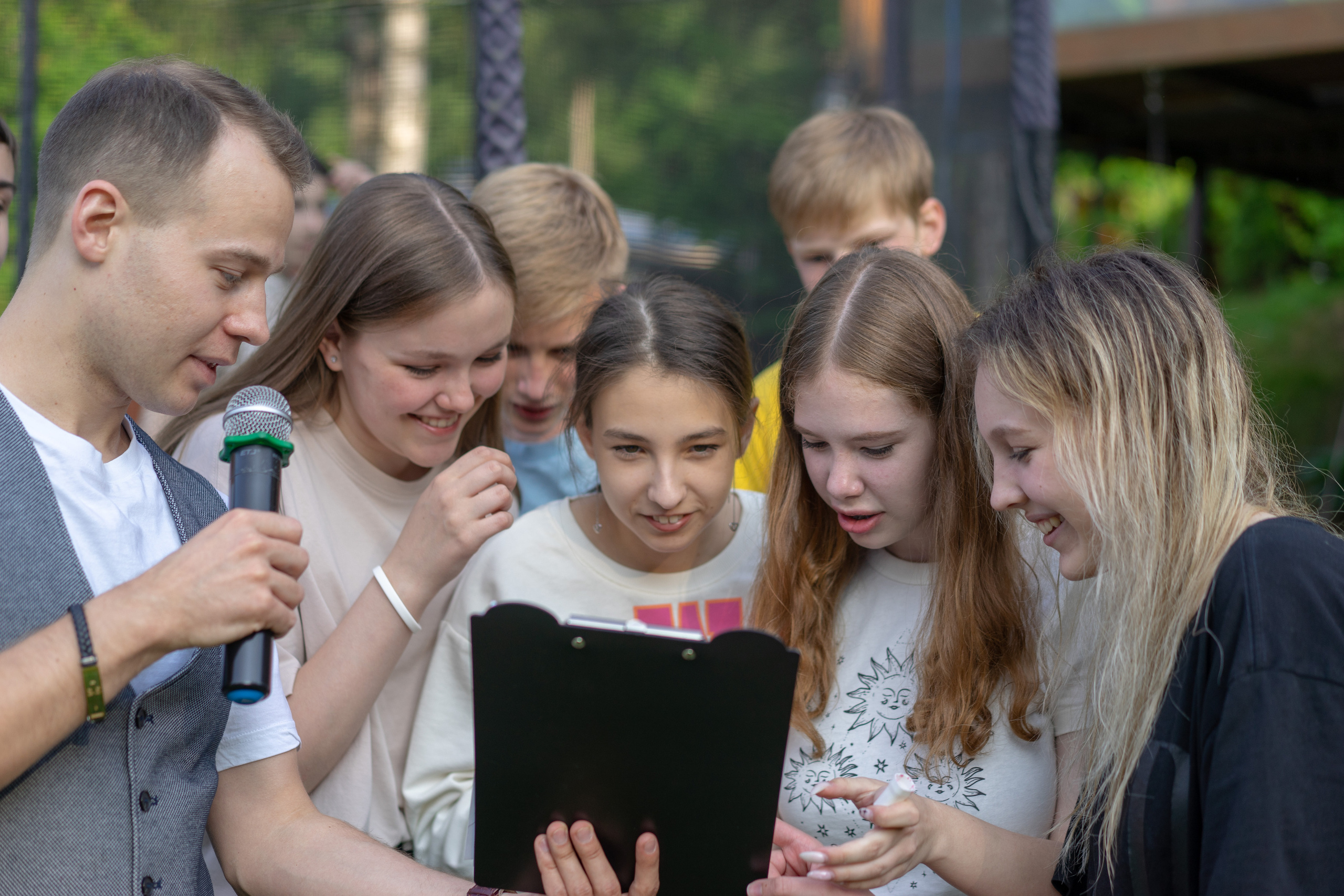 Выпускной 9А 2023. Фотограф Елизавета Потешкина