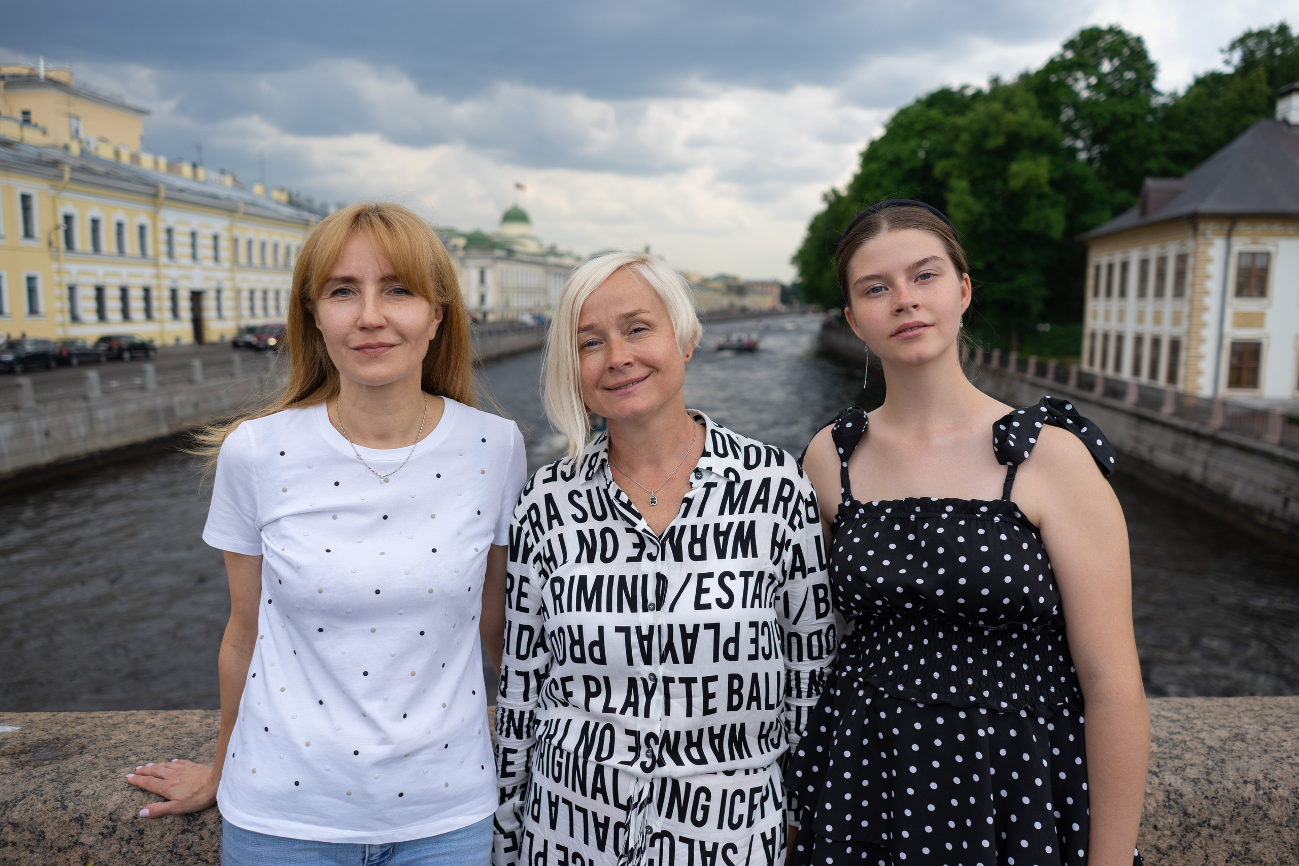 Прогулочная семейная съёмка. Фотограф Елизавета Потешкина