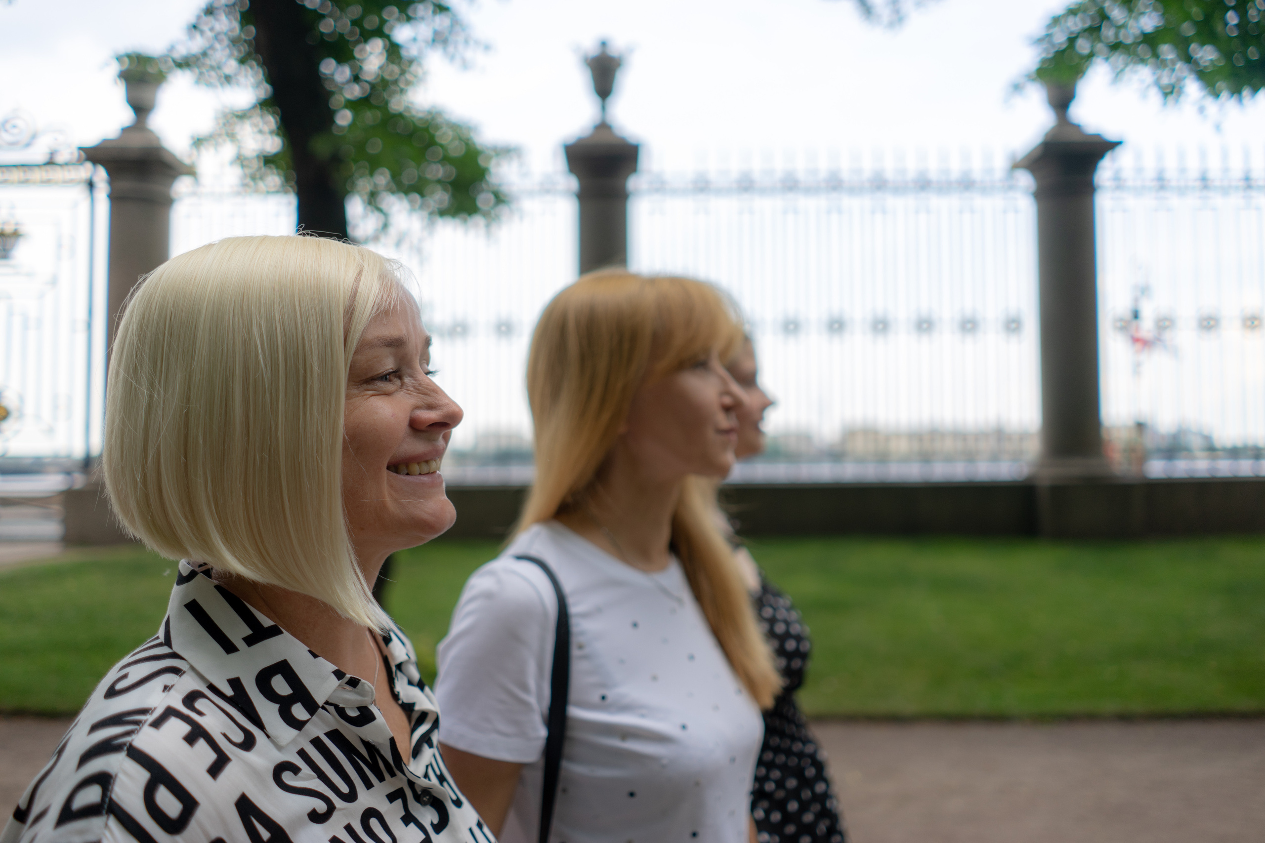 Прогулочная семейная съёмка. Фотограф Елизавета Потешкина