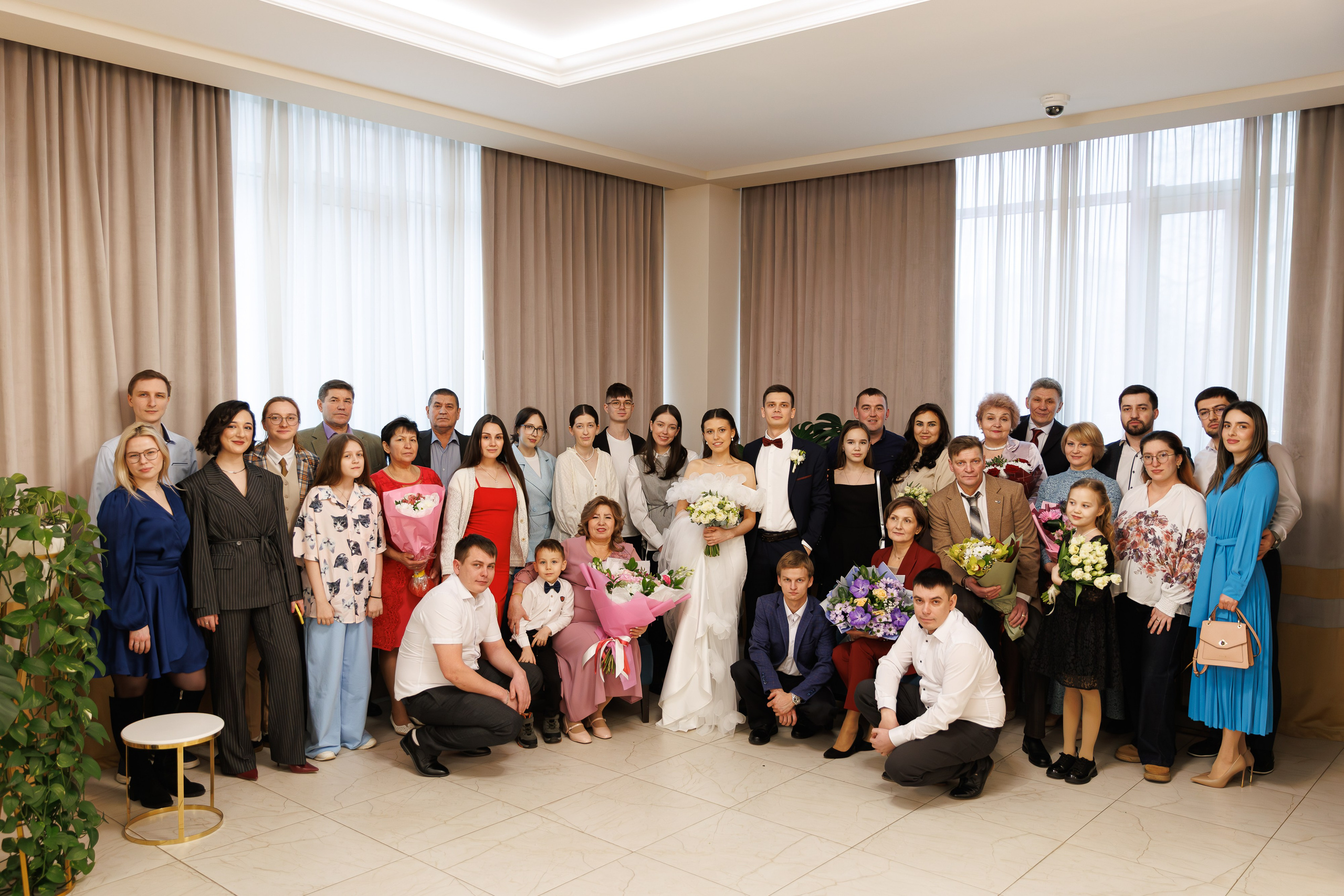 Свадебная фотосессия и сборы в гостинице Националь. Свадебный фотограф Москва и МО Сергей Киржаев