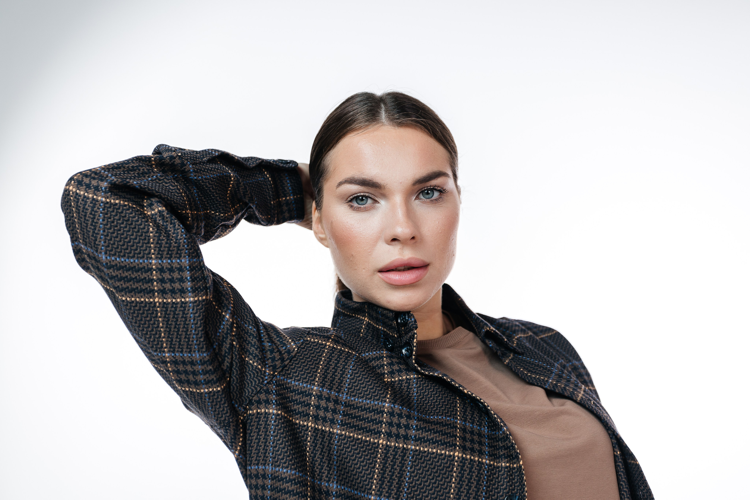 Фотосессия для маркетплейсов OZON, WB, Мегамаркет. Модельное агентство. Александр Оношкин. Свадебный фотограф в Екатеринбурге